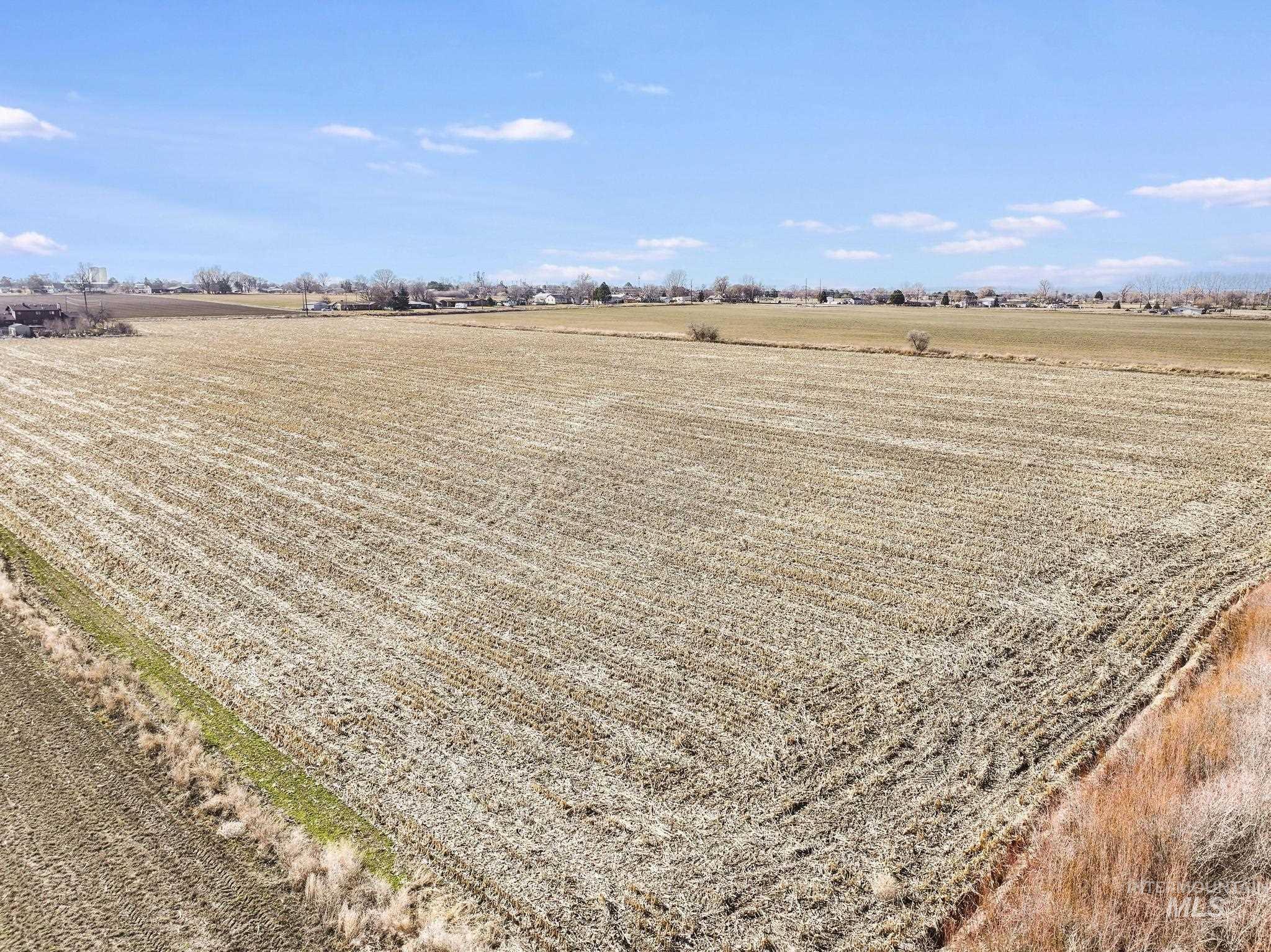 1525 E 4200 N, Buhl, Idaho 83316, Land For Sale, Price $485,000,MLS 98975452