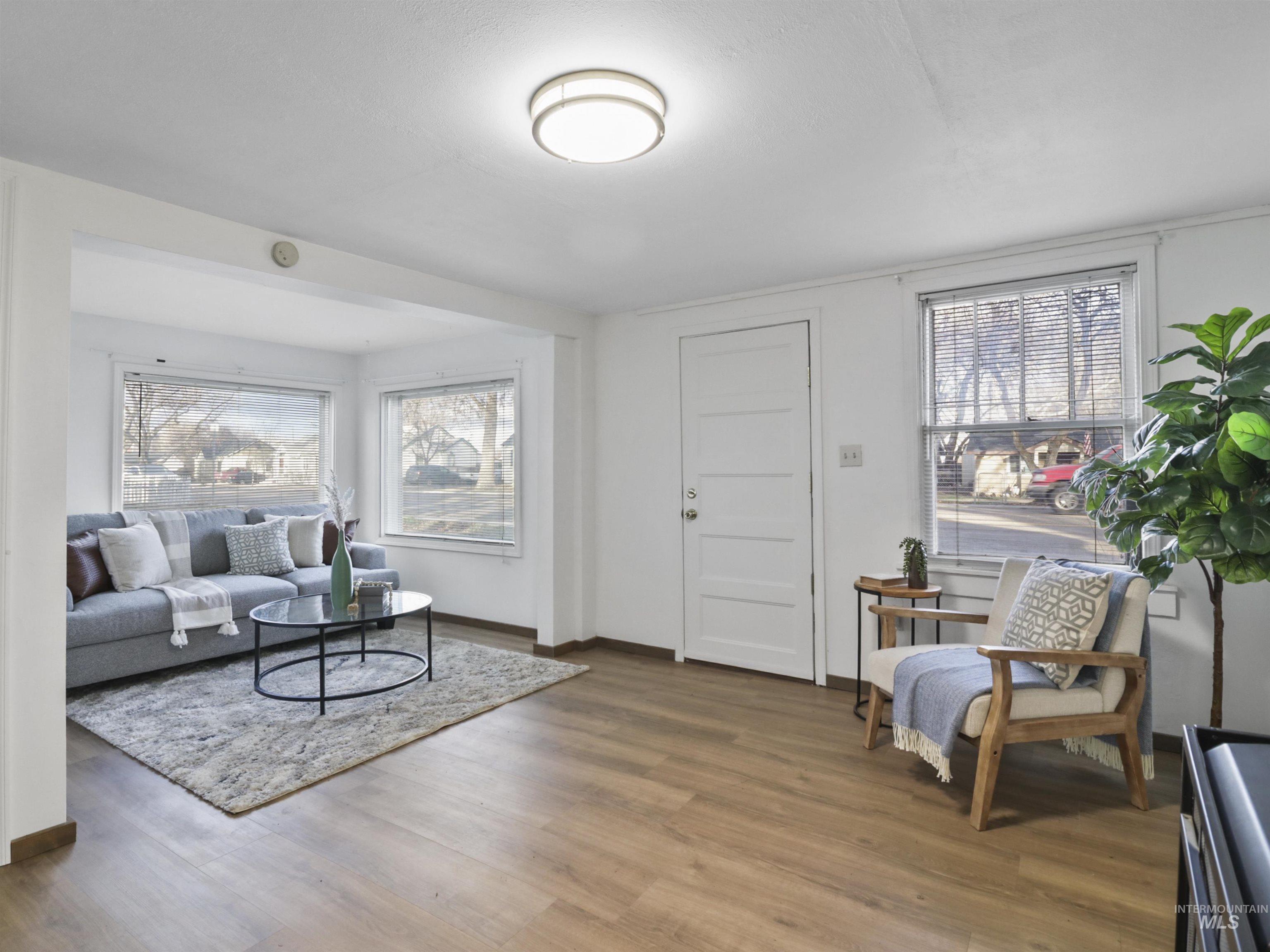 71 N Yale Street, Nampa, Idaho 83651, 2 Bedrooms, 1 Bathroom, Residential For Sale, Price $229,990,MLS 98975453