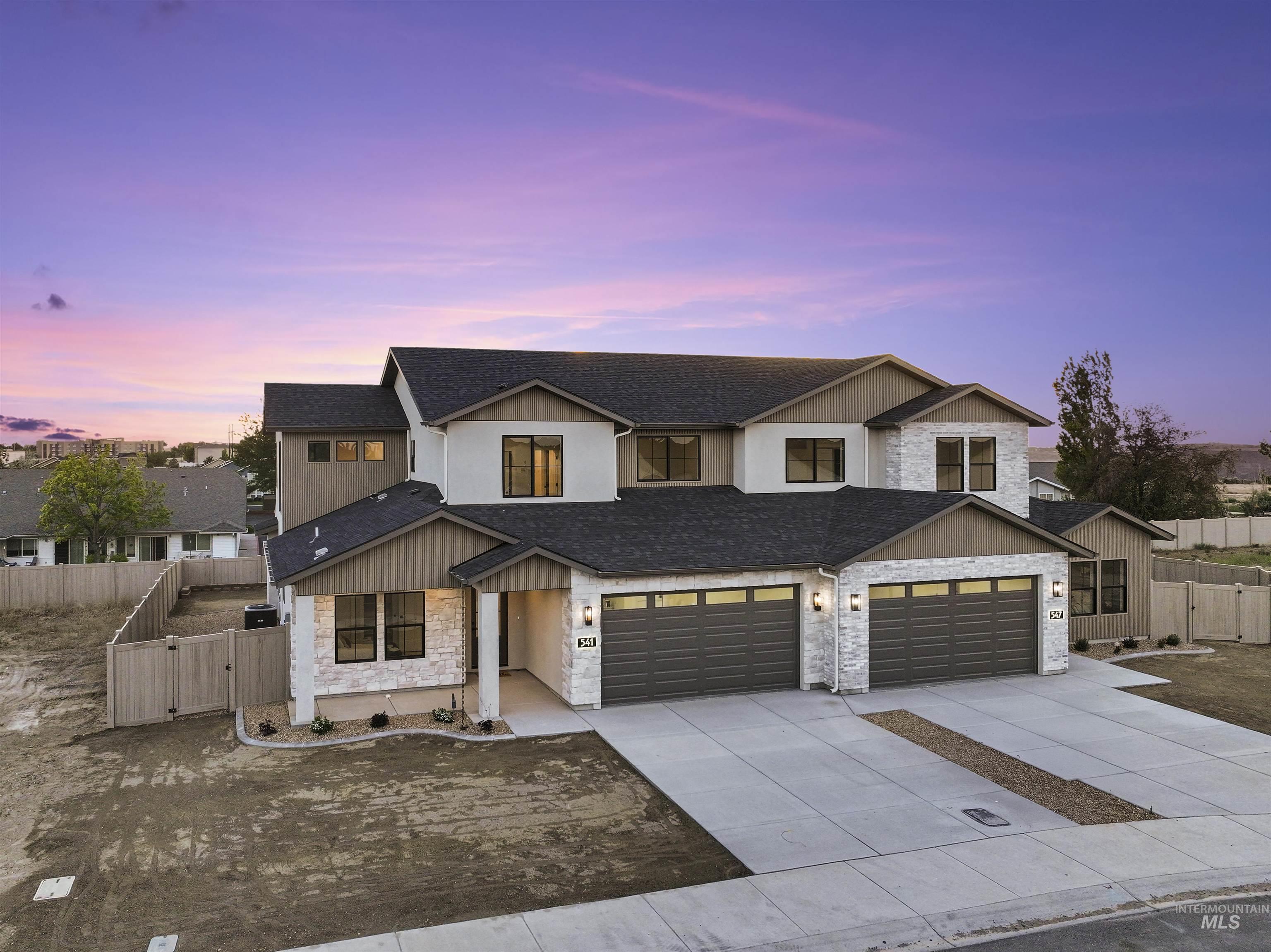 541 Canyon Falls Dr, Twin Falls, Idaho 83301, 4 Bedrooms, 3 Bathrooms, Residential For Sale, Price $569,999, 98975454