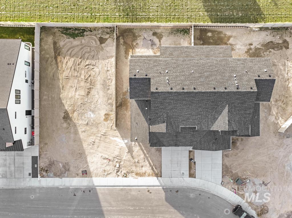 541 Canyon Falls Dr, Twin Falls, Idaho 83301, 4 Bedrooms, 3 Bathrooms, Residential For Sale, Price $585,000,MLS 98975454