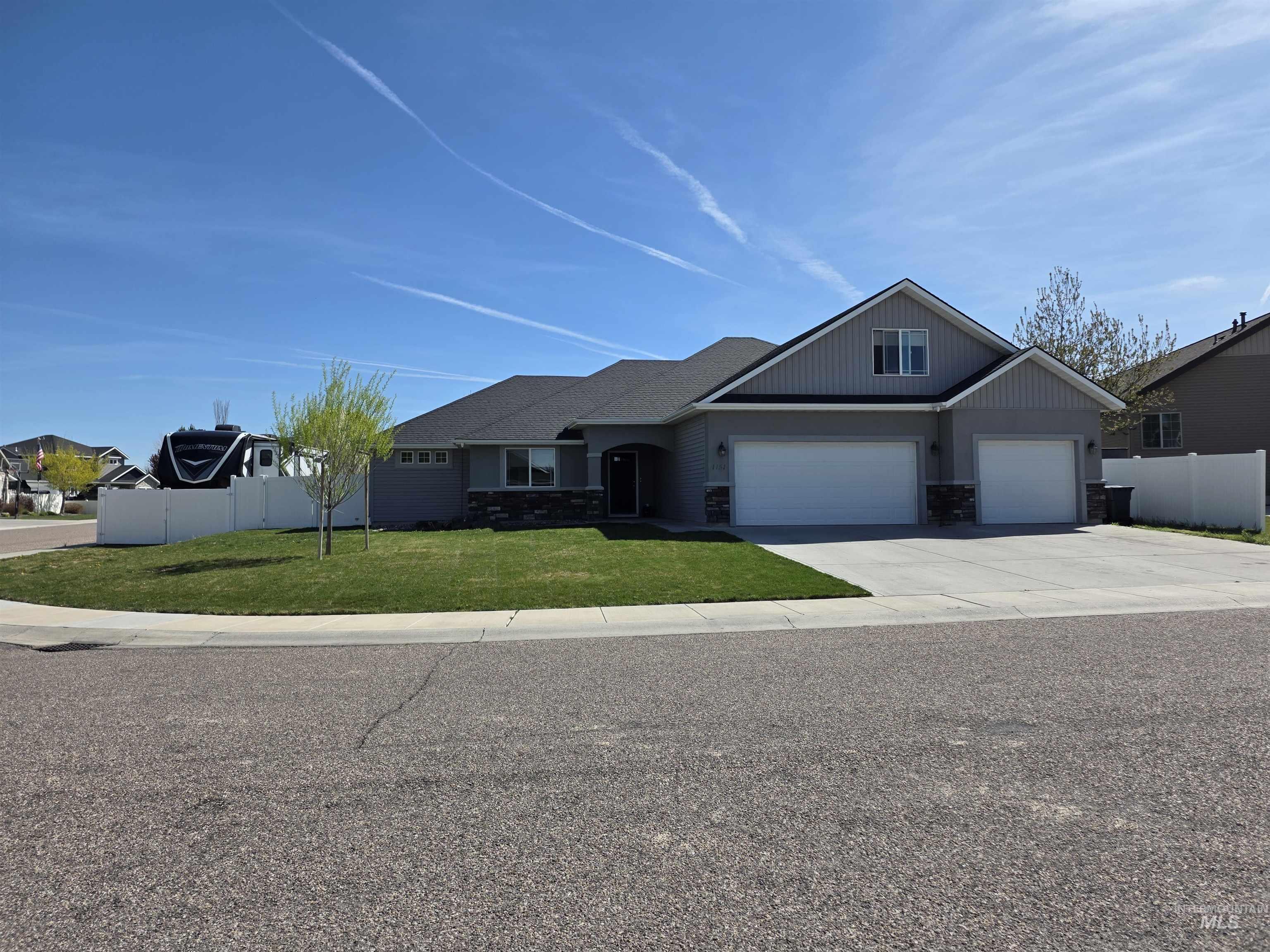 1151 Connor Court, Kimberly, Idaho 83341, 5 Bedrooms, 2 Bathrooms, Residential For Sale, Price $520,000,MLS 98975457