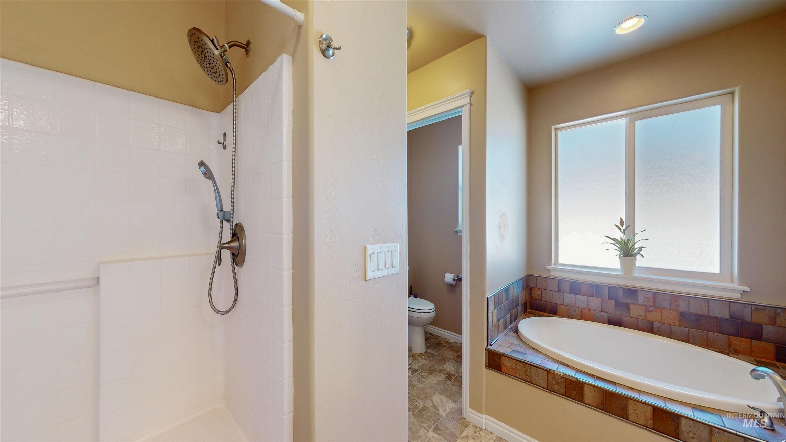 1151 Connor Court, Kimberly, Idaho 83341, 5 Bedrooms, 2 Bathrooms, Residential For Sale, Price $520,000,MLS 98975457