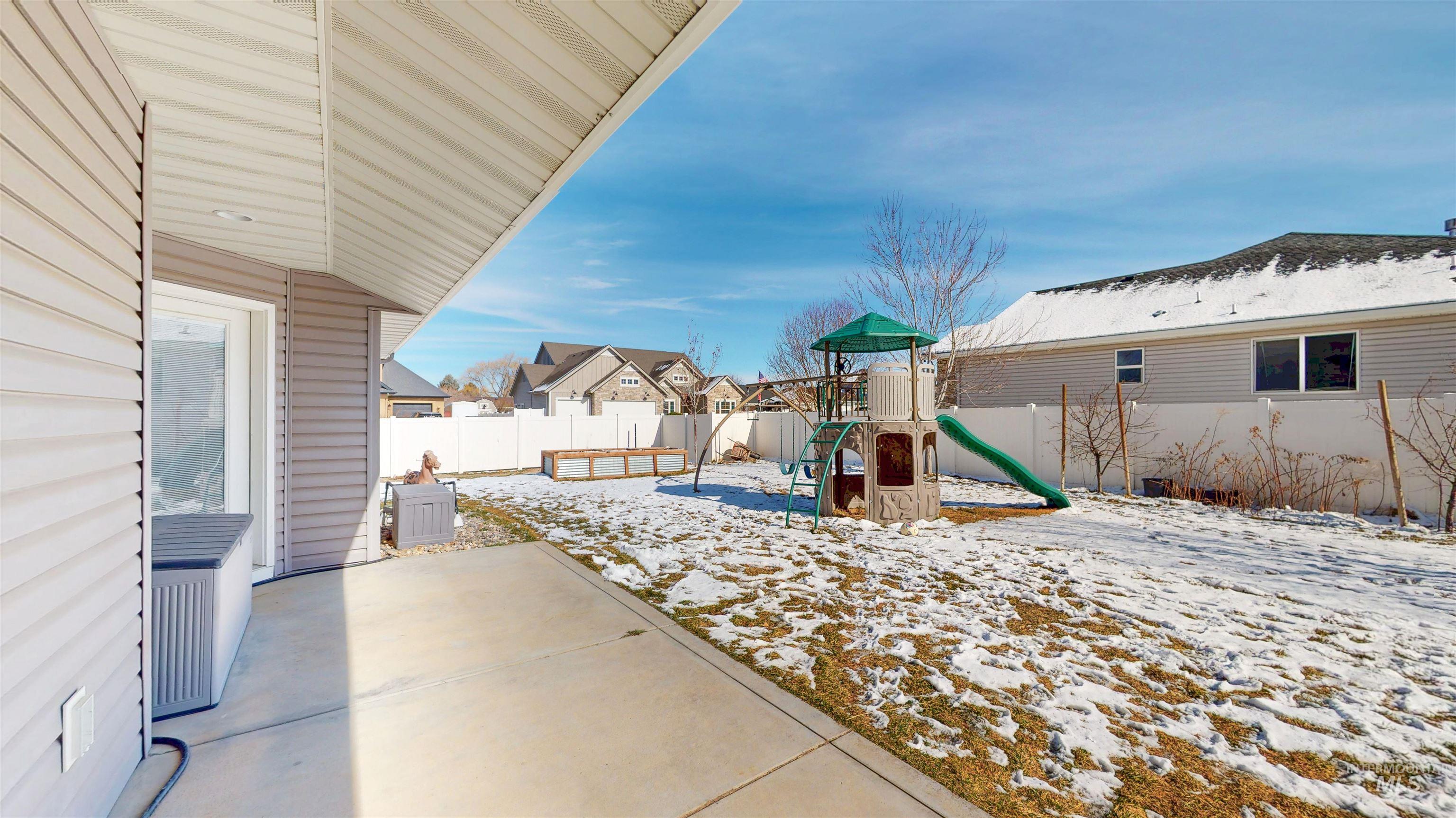 1151 Connor Court, Kimberly, Idaho 83341, 5 Bedrooms, 2 Bathrooms, Residential For Sale, Price $520,000,MLS 98975457