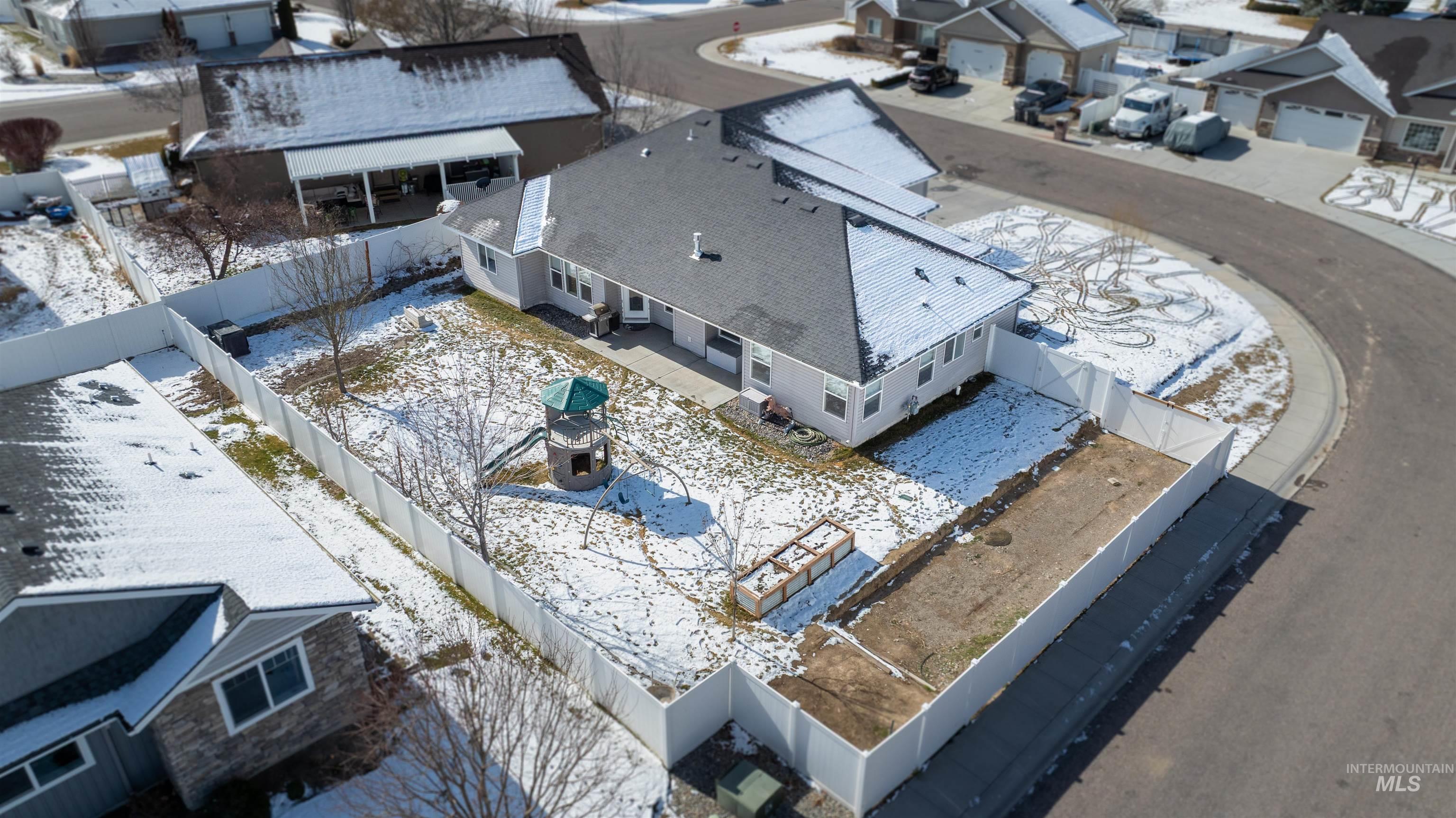 1151 Connor Court, Kimberly, Idaho 83341, 5 Bedrooms, 2 Bathrooms, Residential For Sale, Price $520,000,MLS 98975457