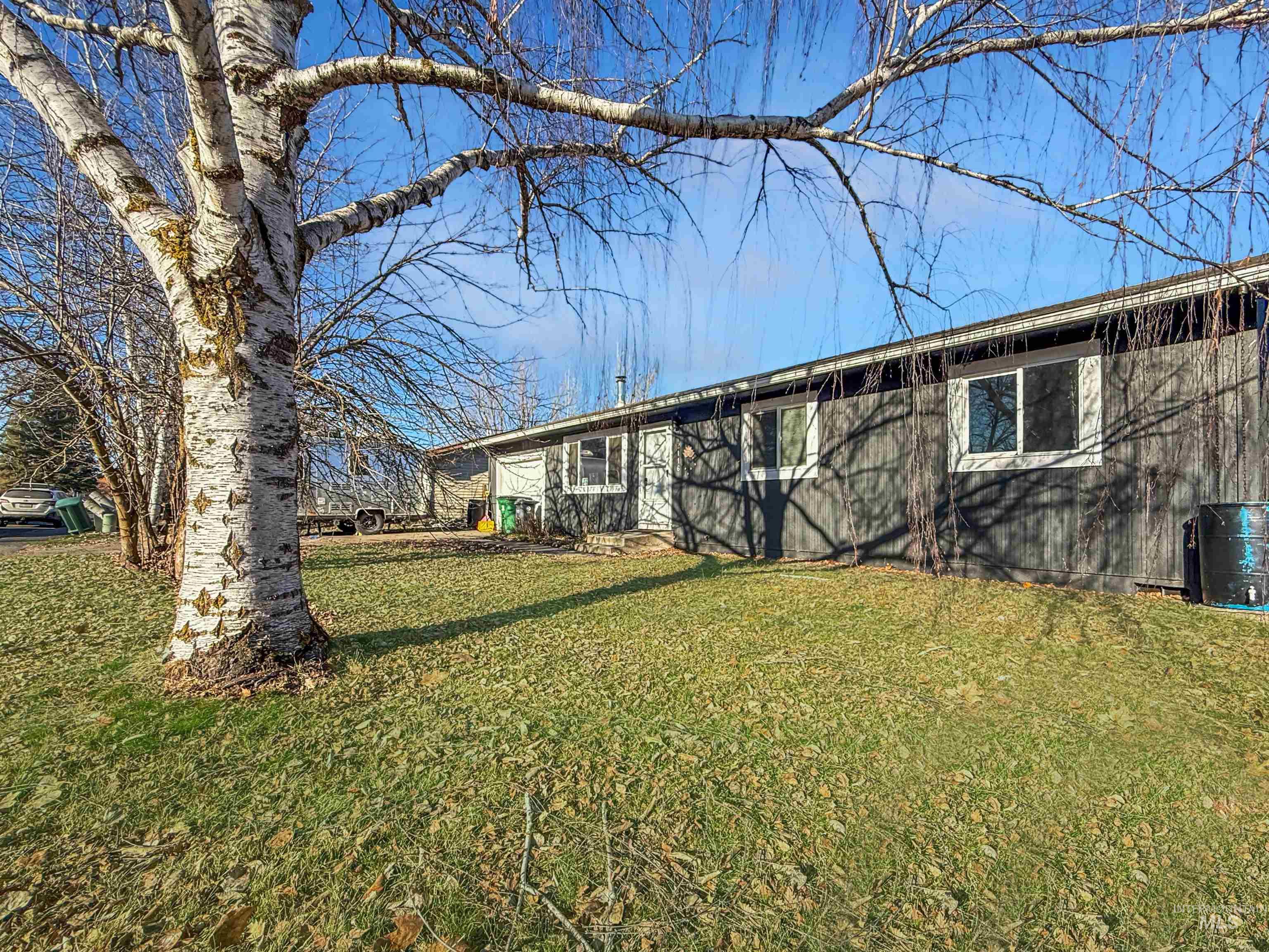 2116 Concord Avenue, Moscow, Idaho 83843, 3 Bedrooms, 1.5 Bathrooms, Residential For Sale, Price $425,000,MLS 98975458