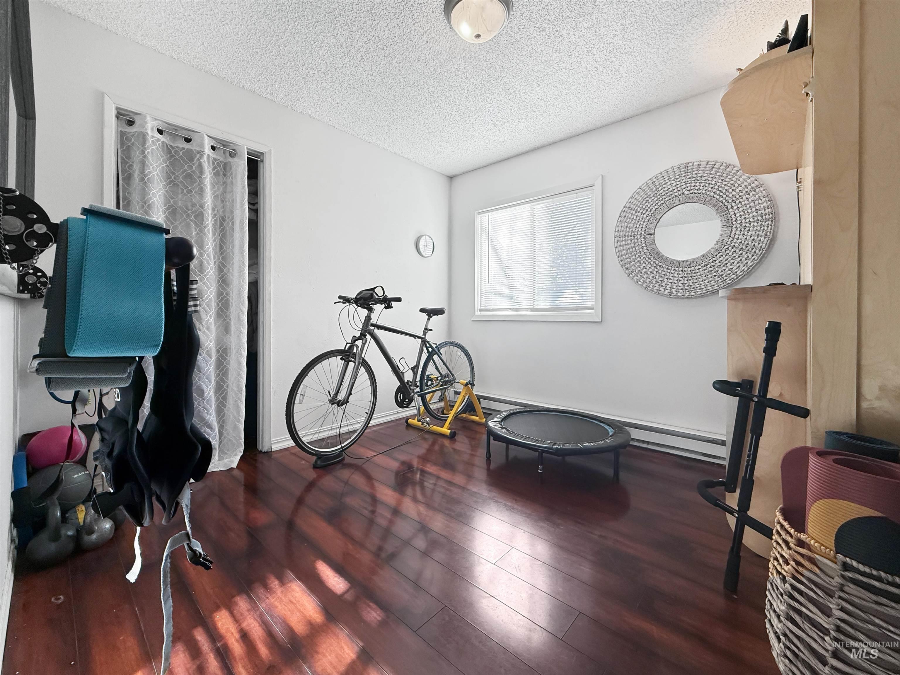 2116 Concord Avenue, Moscow, Idaho 83843, 3 Bedrooms, 1.5 Bathrooms, Residential For Sale, Price $425,000,MLS 98975458