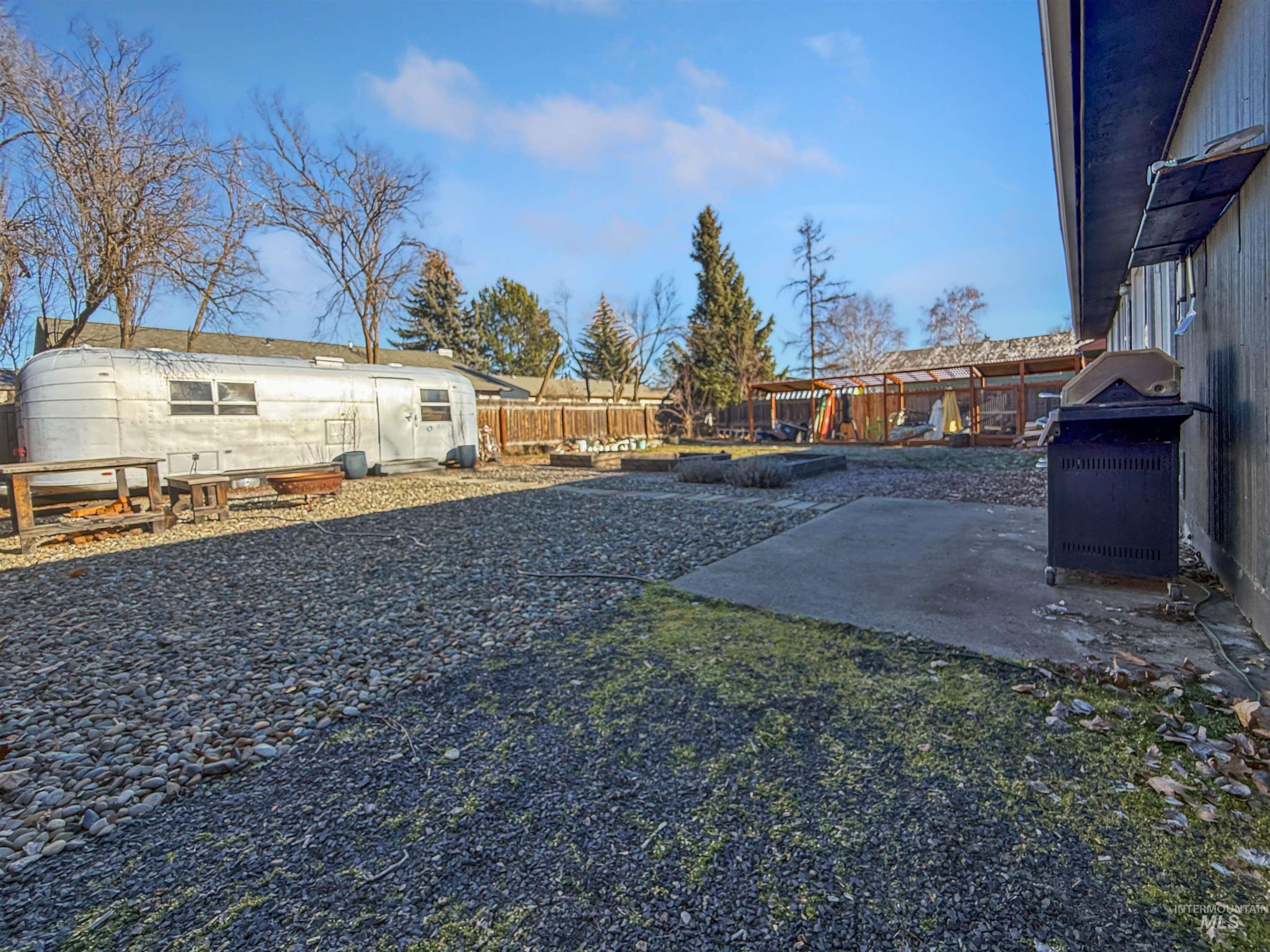 2116 Concord Avenue, Moscow, Idaho 83843, 3 Bedrooms, 1.5 Bathrooms, Residential For Sale, Price $425,000,MLS 98975458