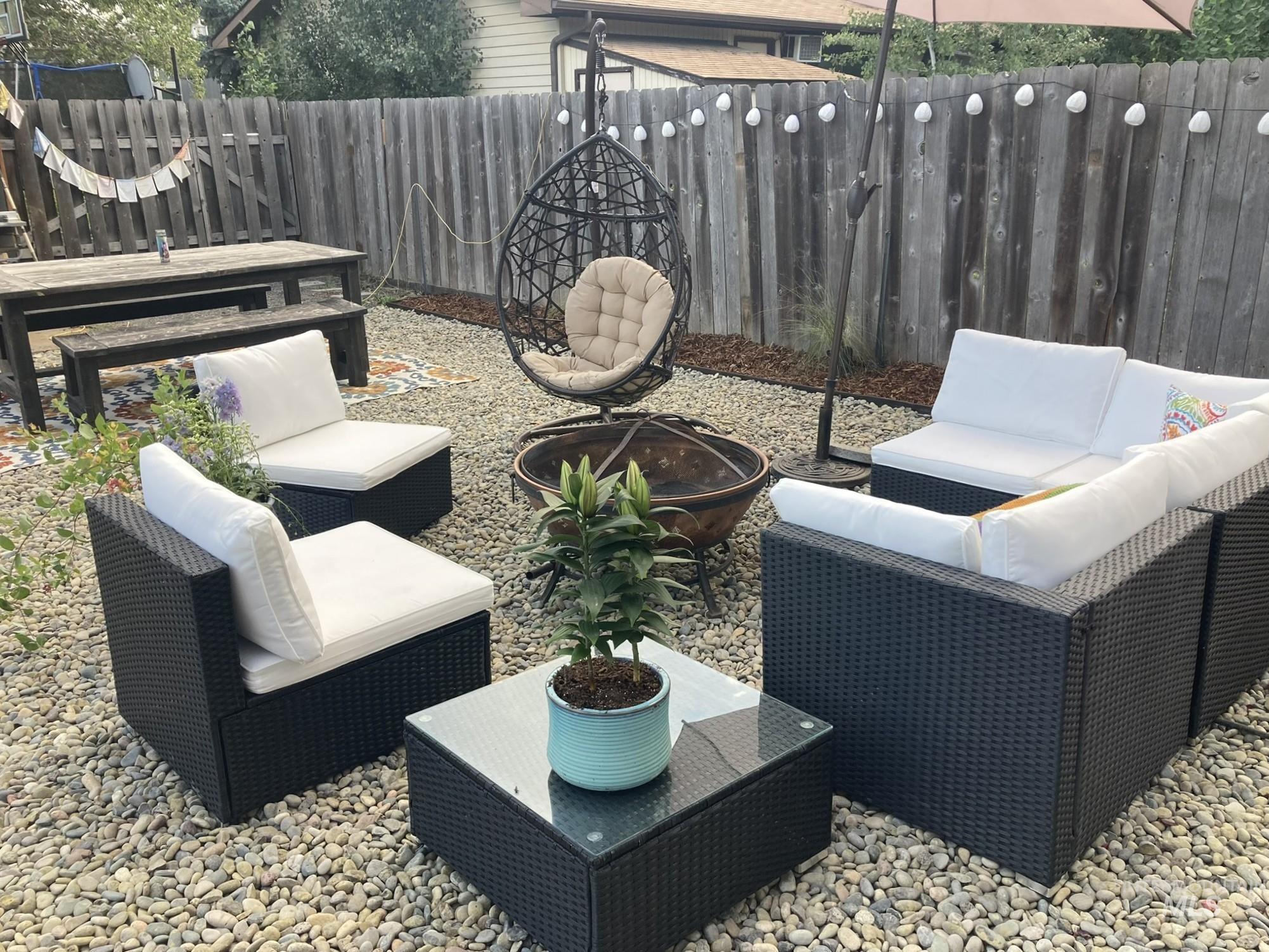 2116 Concord Avenue, Moscow, Idaho 83843, 3 Bedrooms, 1.5 Bathrooms, Residential For Sale, Price $425,000, 98975458