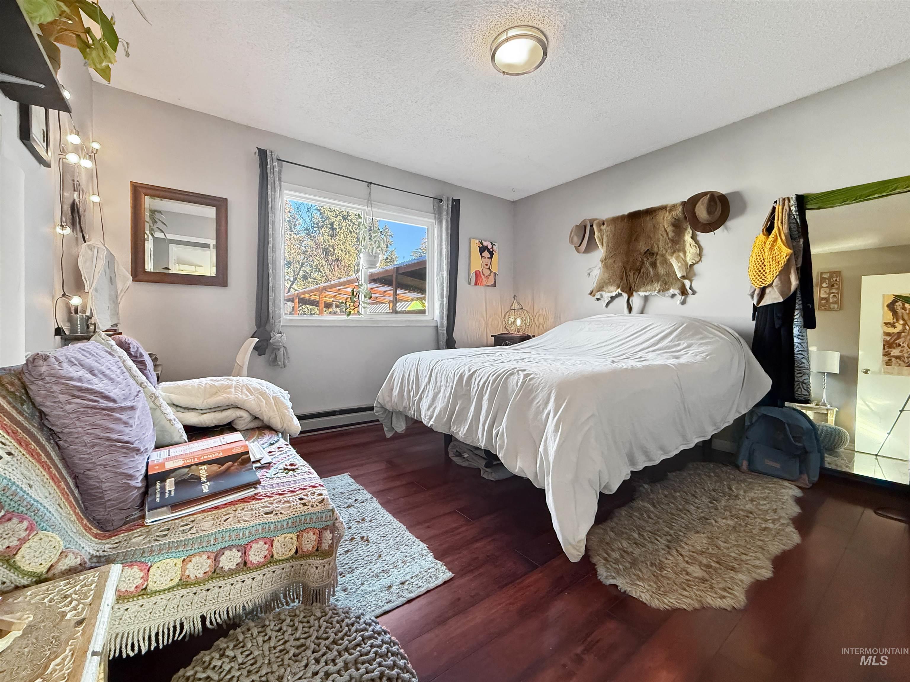 2116 Concord Avenue, Moscow, Idaho 83843, 3 Bedrooms, 1.5 Bathrooms, Residential For Sale, Price $425,000,MLS 98975458