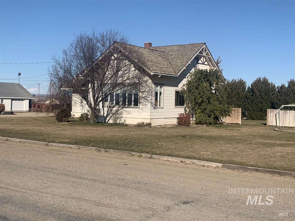 6600 Denver Rd, Fruitland, Idaho 83619, 4 Bedrooms, 2 Bathrooms, Farm & Ranch For Sale, Price $1,750,000,MLS 98975461