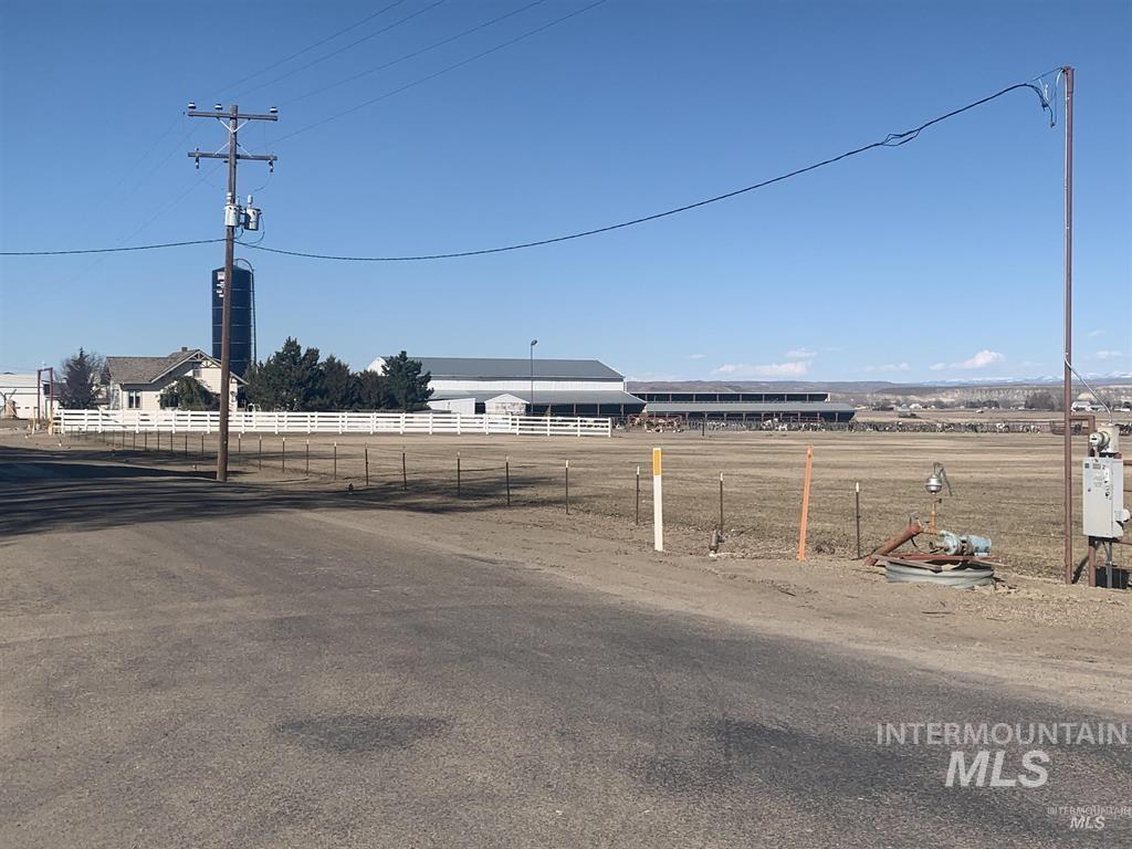 6600 Denver Rd, Fruitland, Idaho 83619, 4 Bedrooms, 2 Bathrooms, Farm & Ranch For Sale, Price $1,750,000,MLS 98975461