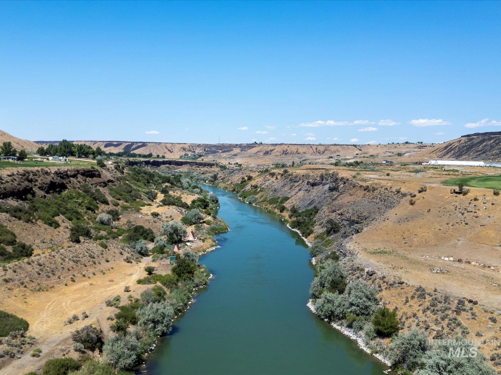 382 River Road, Bliss, Idaho 83314, 3 Bedrooms, 2.5 Bathrooms, Residential For Sale, Price $699,000, 98975464