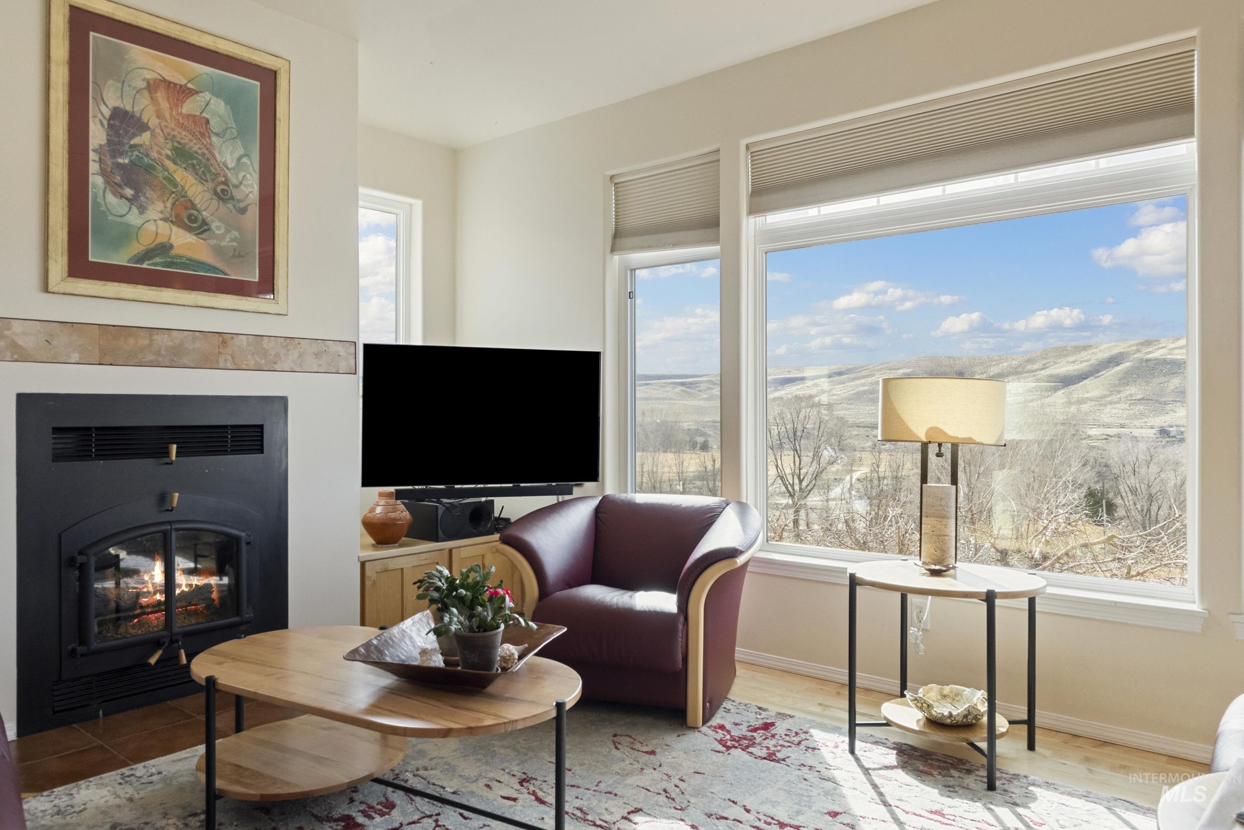 382 River Road, Bliss, Idaho 83314, 3 Bedrooms, 2.5 Bathrooms, Residential For Sale, Price $699,000, 98975464