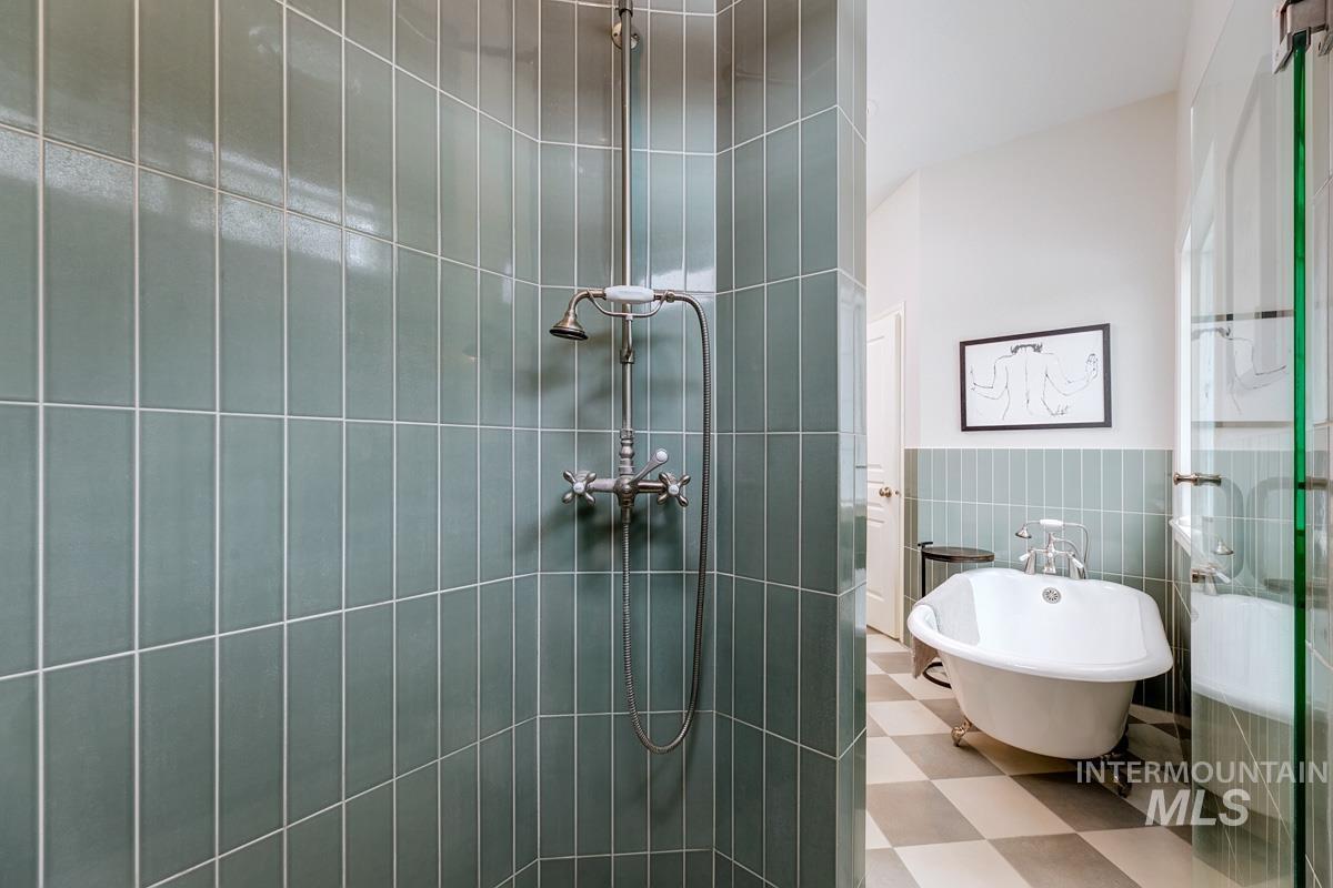 1262 N Forestdale Place, Eagle, Idaho 83616, 4 Bedrooms, 3 Bathrooms, Residential For Sale, Price $649,900, 98975472