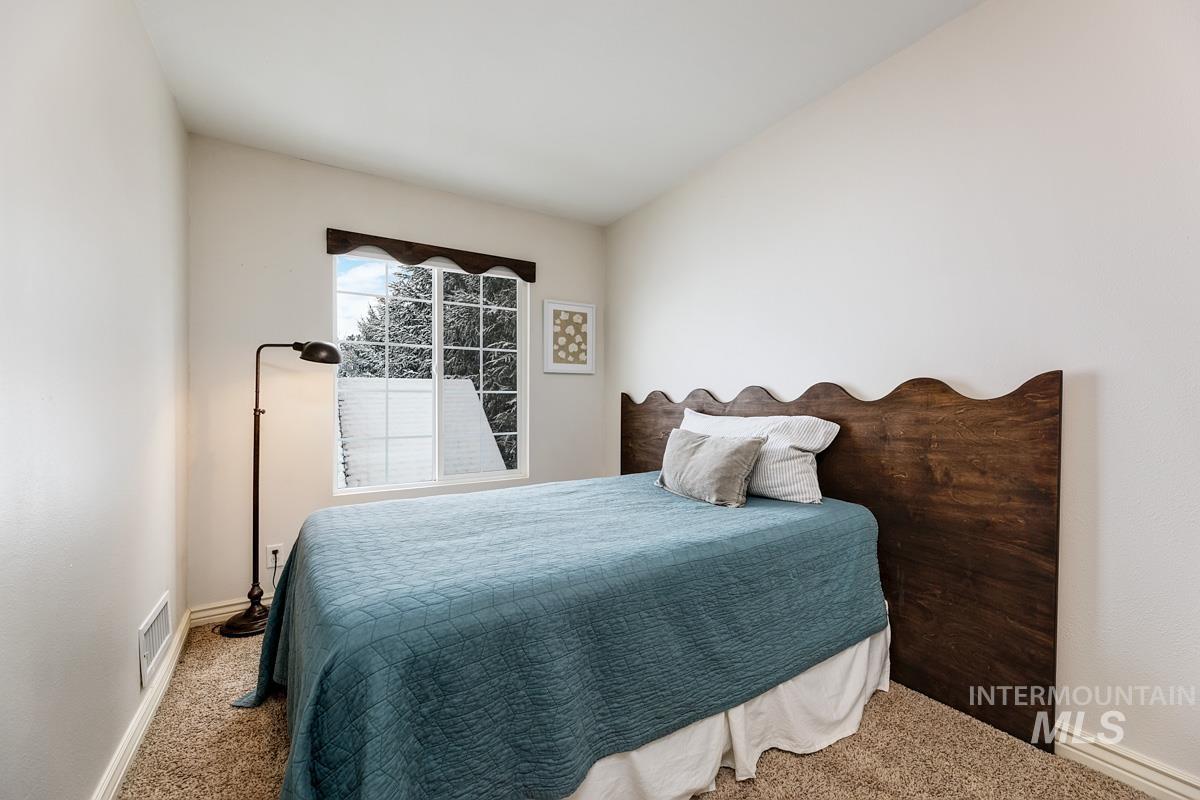 1262 N Forestdale Place, Eagle, Idaho 83616, 4 Bedrooms, 3 Bathrooms, Residential For Sale, Price $649,900, 98975472