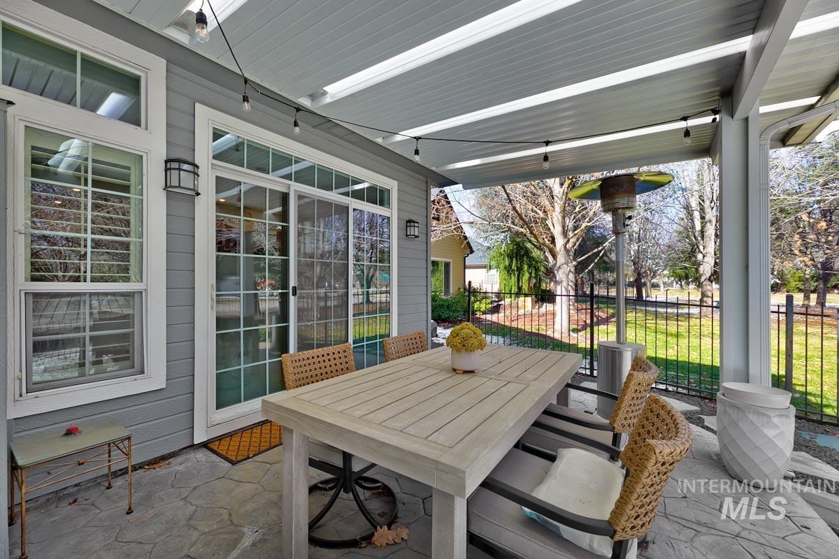 1262 N Forestdale Place, Eagle, Idaho 83616, 4 Bedrooms, 3 Bathrooms, Residential For Sale, Price $649,900, 98975472