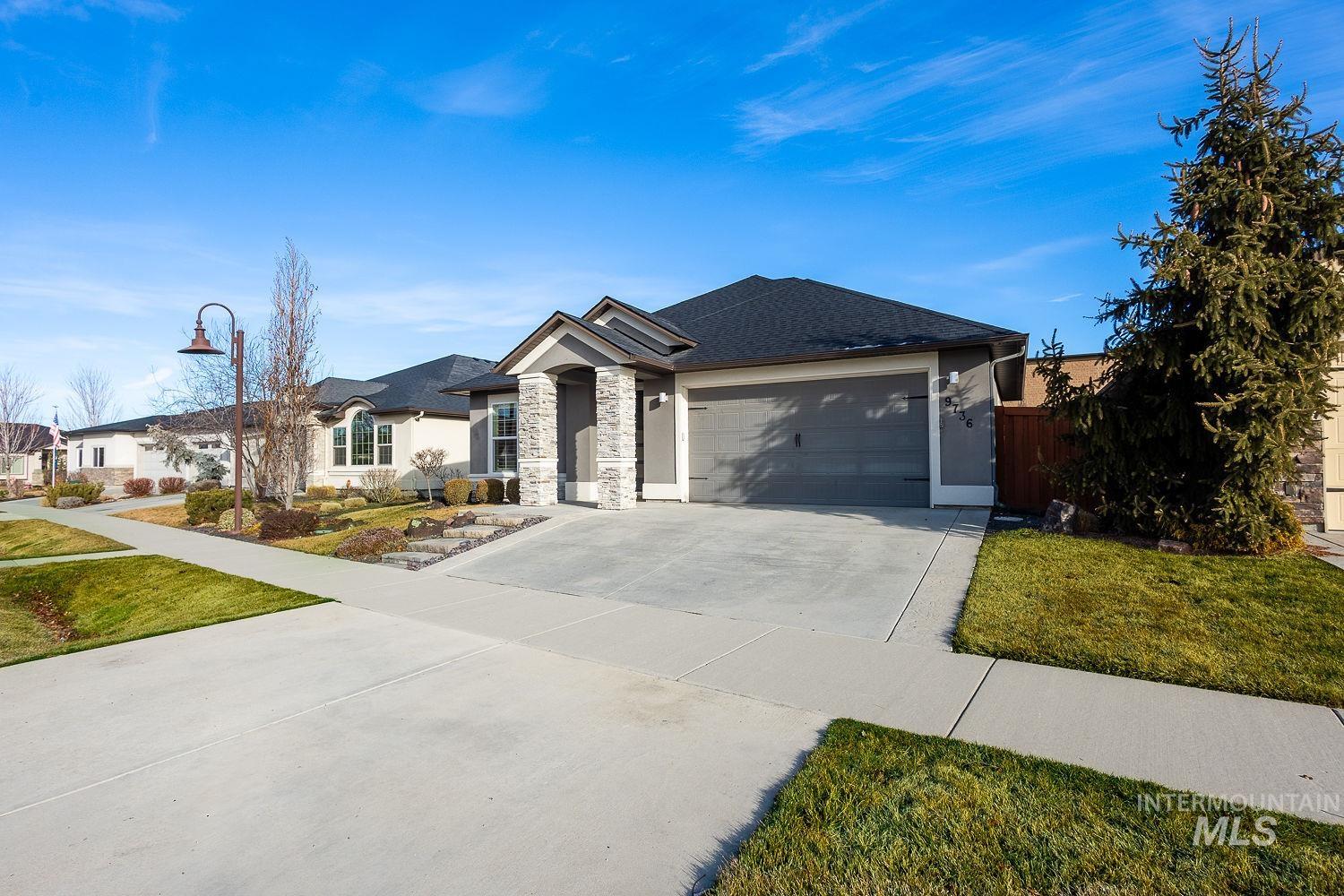 9736 W Wildbranch Drive, Star, Idaho 83669, 3 Bedrooms, 2 Bathrooms, Residential For Sale, Price $550,000, 98975476