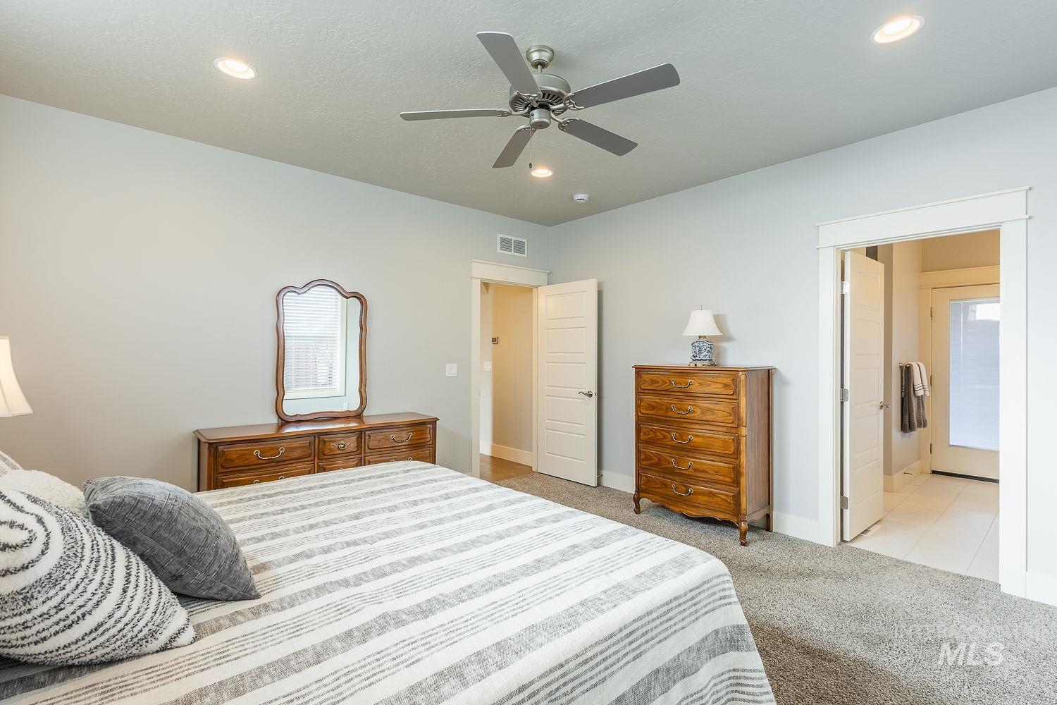 9736 W Wildbranch Drive, Star, Idaho 83669, 3 Bedrooms, 2 Bathrooms, Residential For Sale, Price $550,000, 98975476