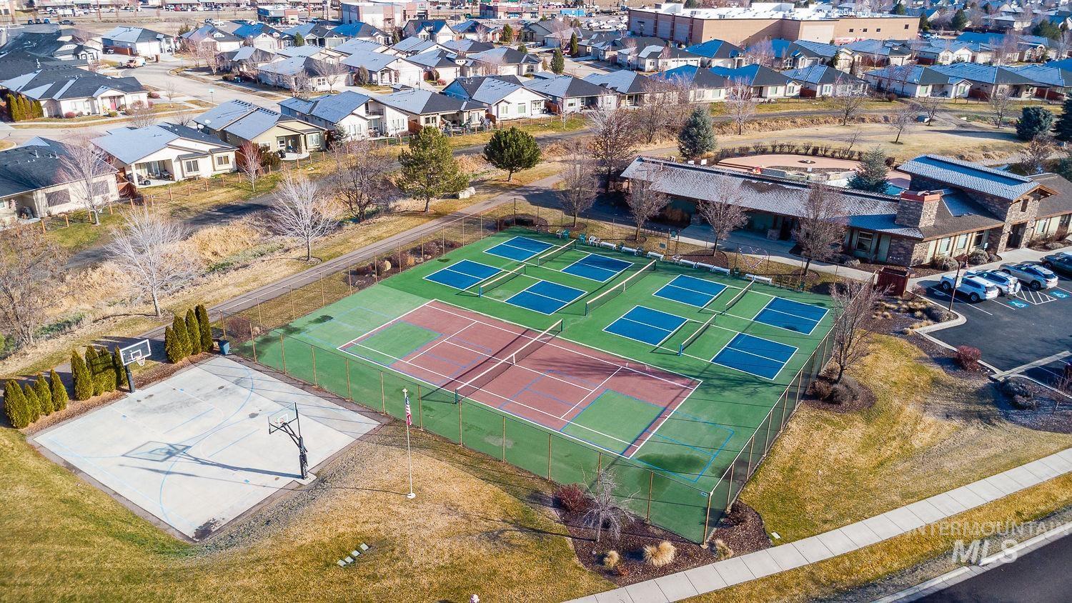 9736 W Wildbranch Drive, Star, Idaho 83669, 3 Bedrooms, 2 Bathrooms, Residential For Sale, Price $550,000, 98975476