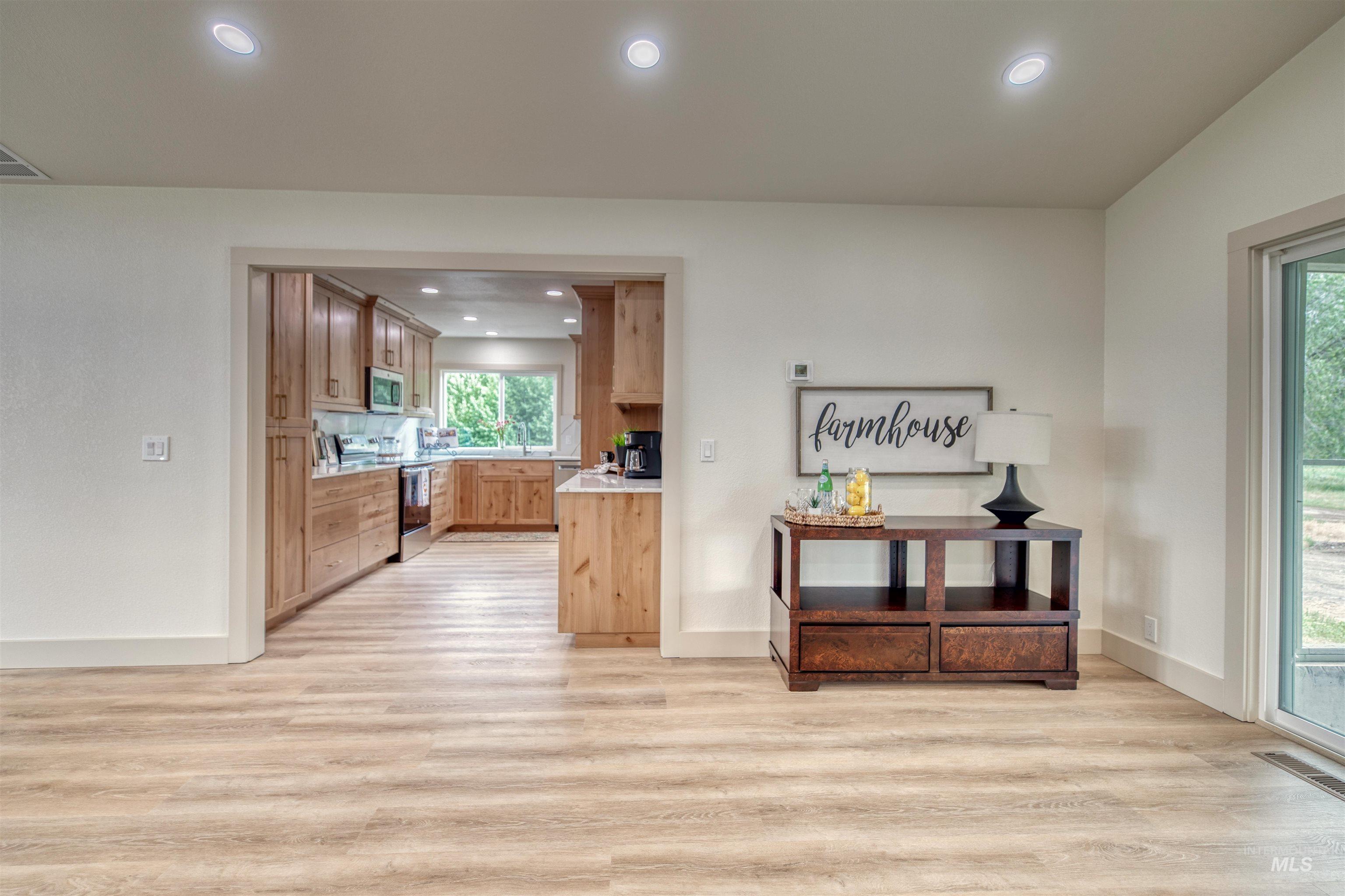 3131 Fuller Rd, Emmett, Idaho 83617, 3 Bedrooms, 2.5 Bathrooms, Residential For Sale, Price $779,000,MLS 98975478