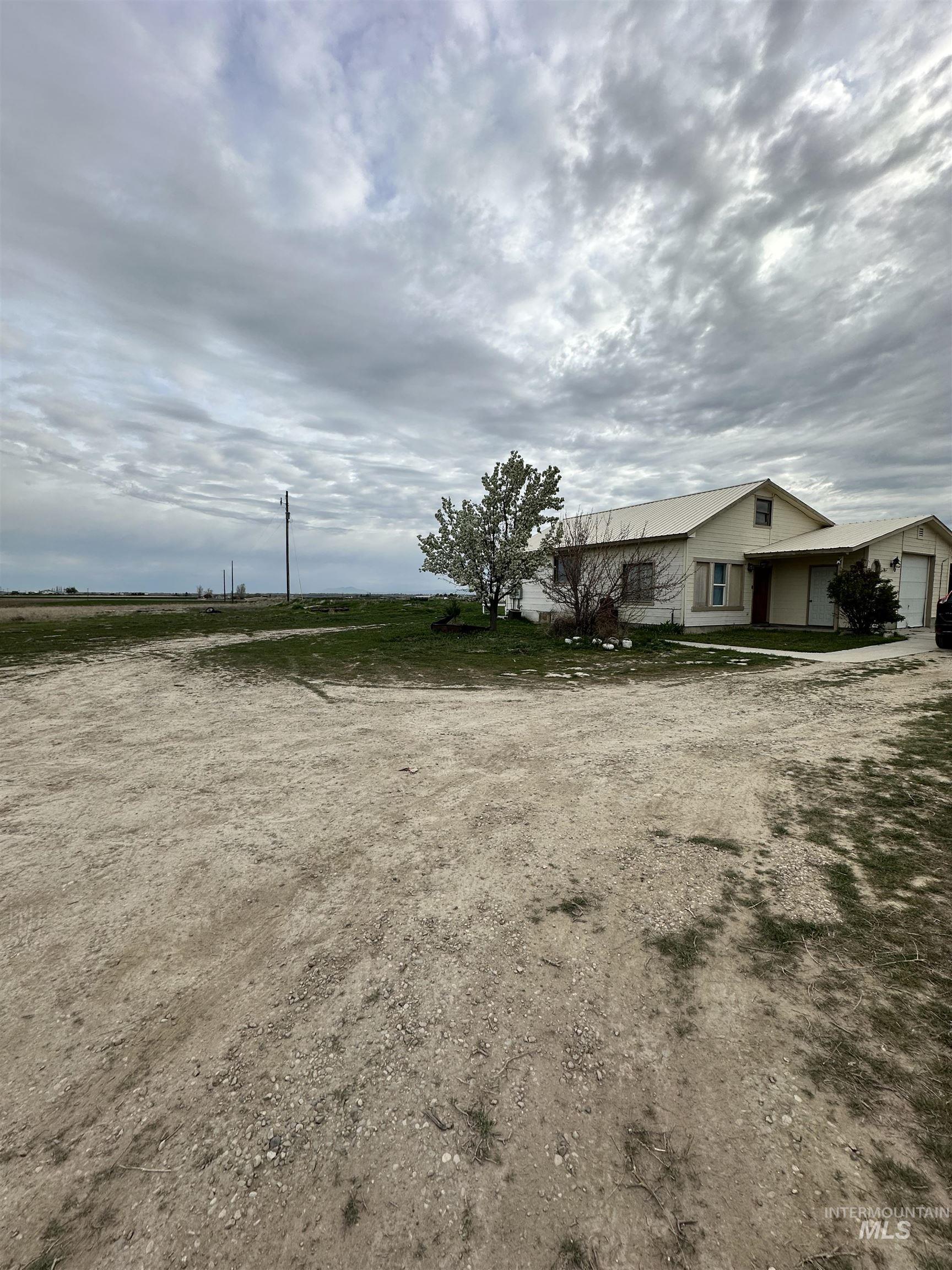 6750 Dearborne Road, Nampa, Idaho 83686, 3 Bedrooms, 2 Bathrooms, Residential For Sale, Price $500,000,MLS 98975479