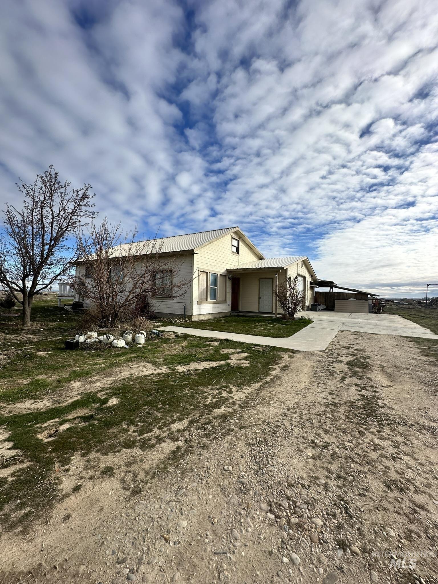 6750 Dearborne Road, Nampa, Idaho 83686, 3 Bedrooms, 2 Bathrooms, Residential For Sale, Price $500,000, 98975479