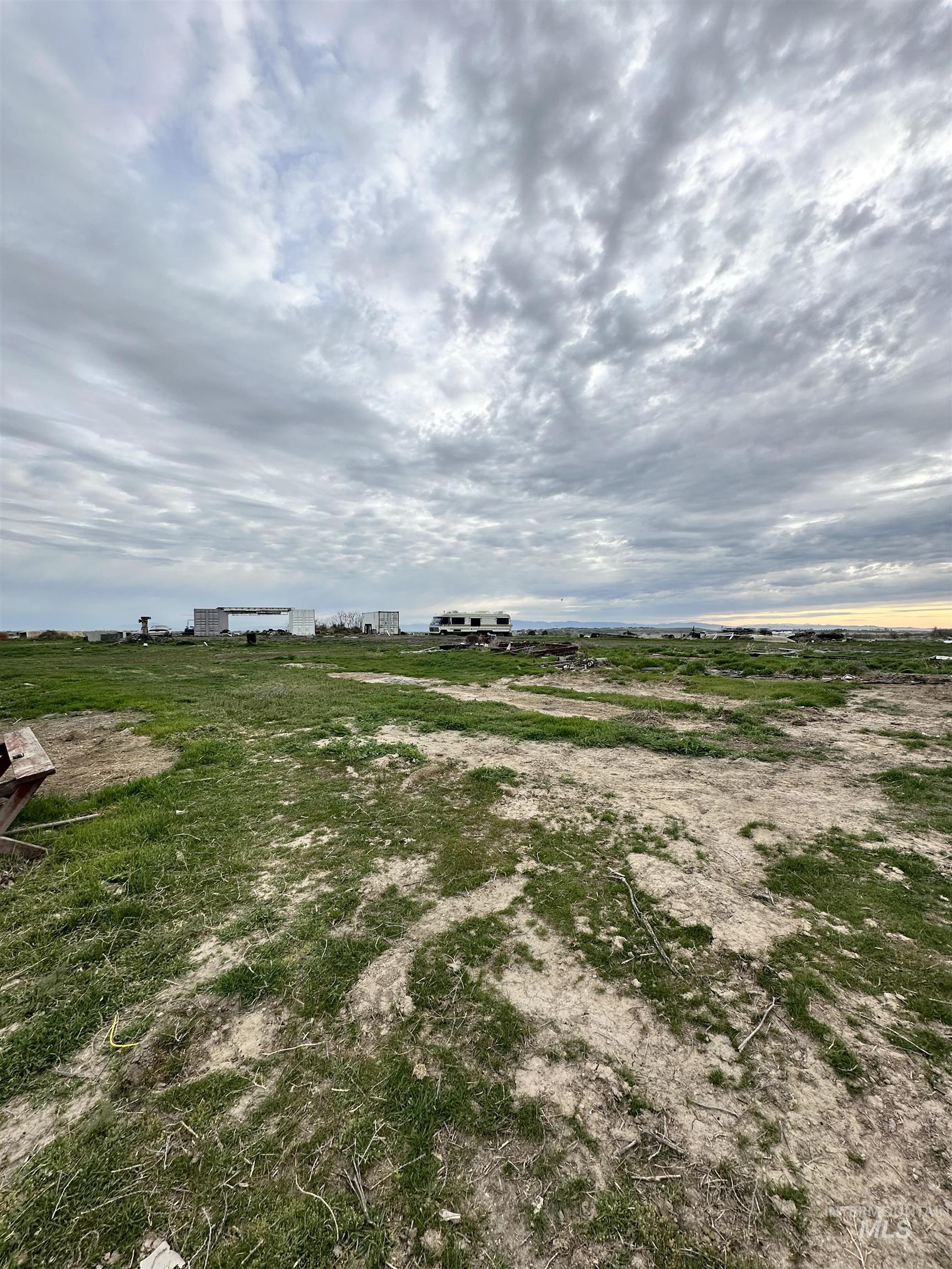 6750 Dearborne Road, Nampa, Idaho 83686, 3 Bedrooms, 2 Bathrooms, Residential For Sale, Price $500,000,MLS 98975479