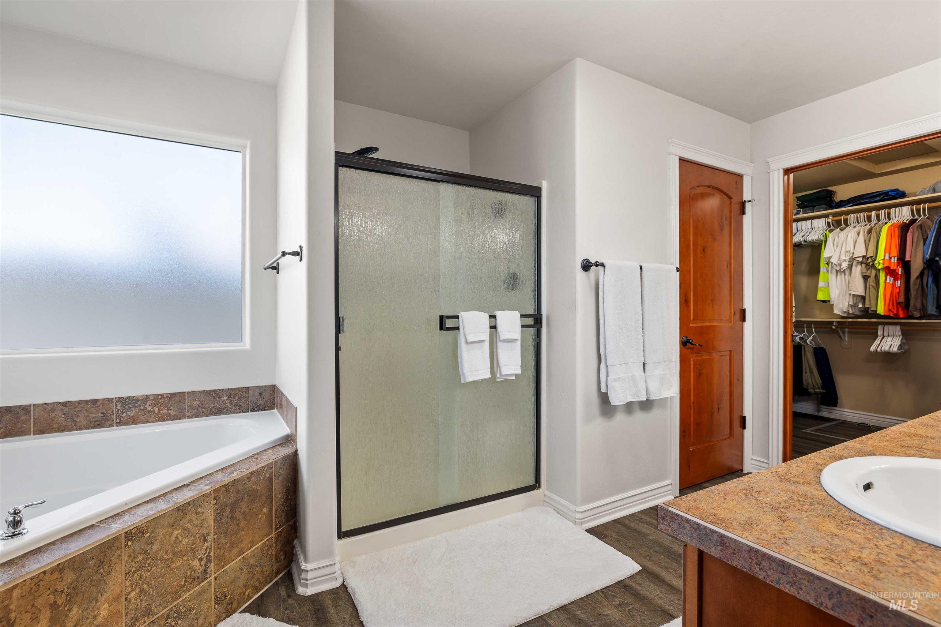 964 Borah Ave W, Twin Falls, Idaho 83301-5765, 3 Bedrooms, 2 Bathrooms, Residential For Sale, Price $420,000, 98975481