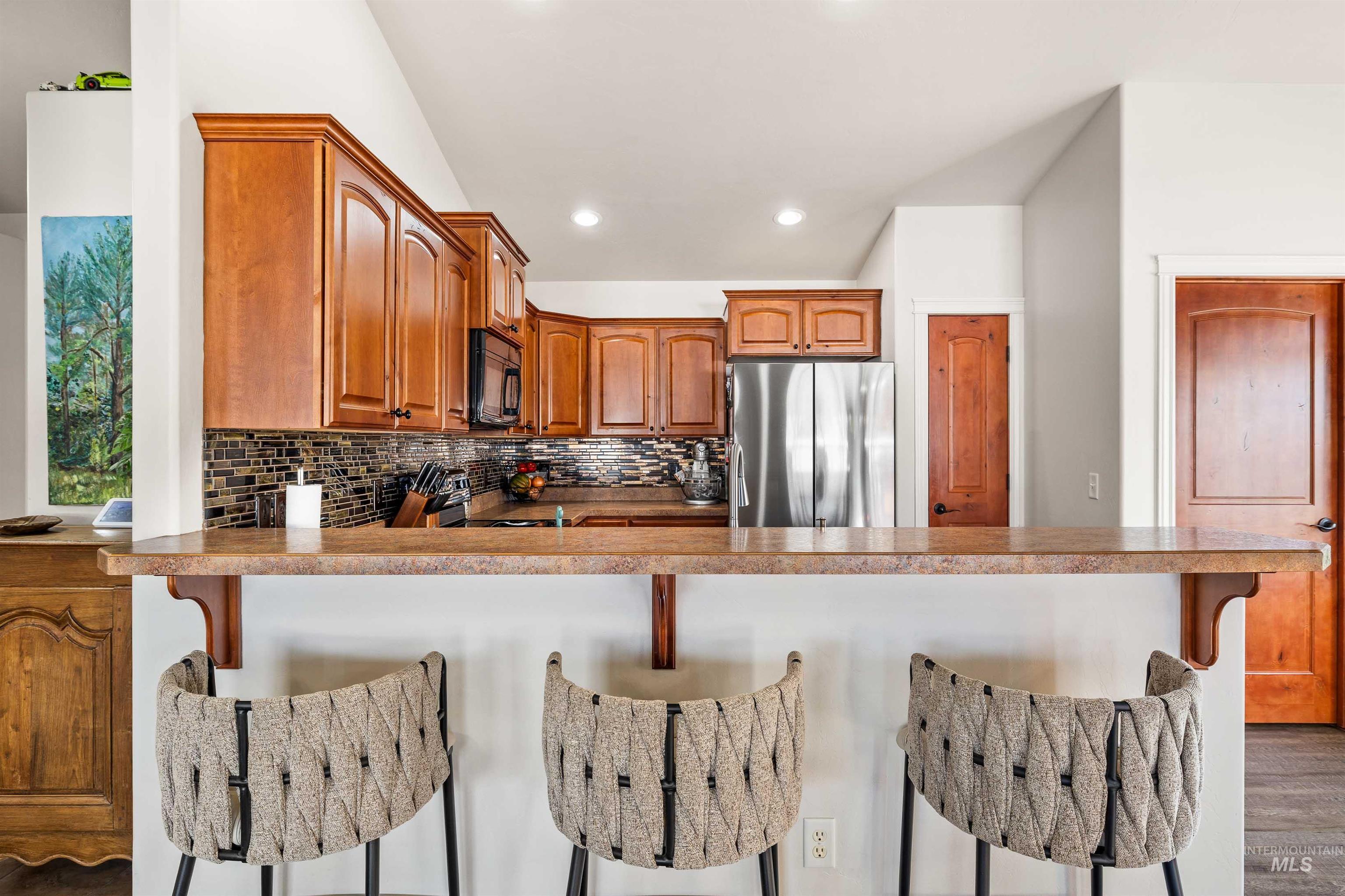 964 Borah Ave W, Twin Falls, Idaho 83301-5765, 3 Bedrooms, 2 Bathrooms, Residential For Sale, Price $420,000, 98975481