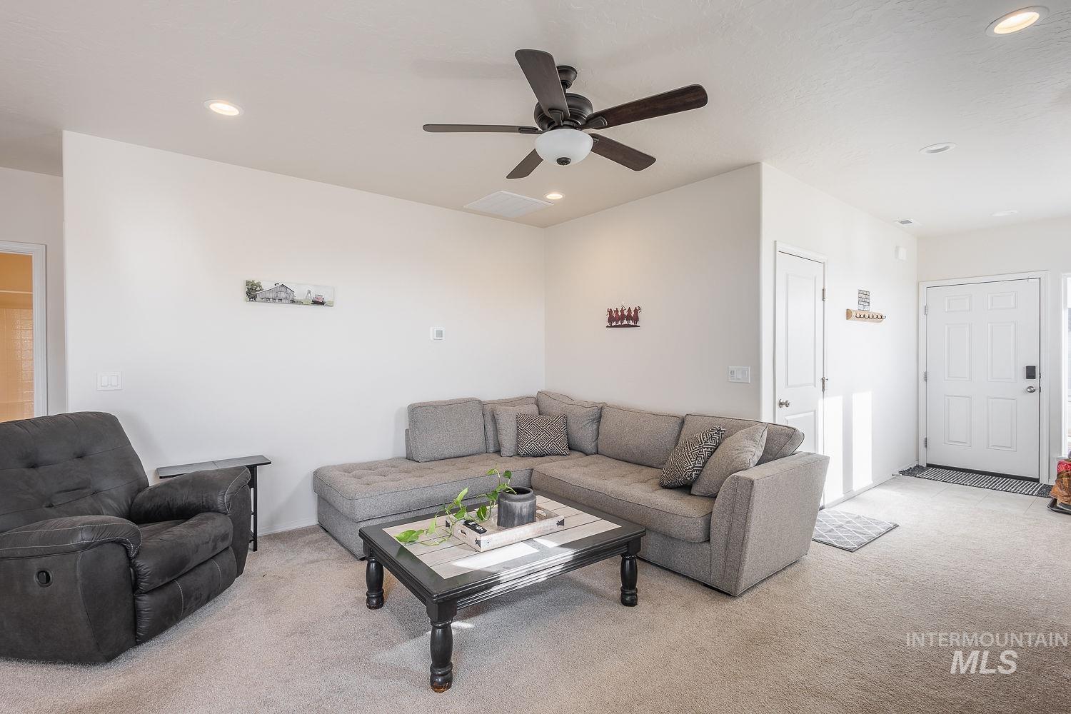 3995 S Quilt Ave, Nampa, Idaho 83687, 3 Bedrooms, 2 Bathrooms, Residential For Sale, Price $385,000, 98975484