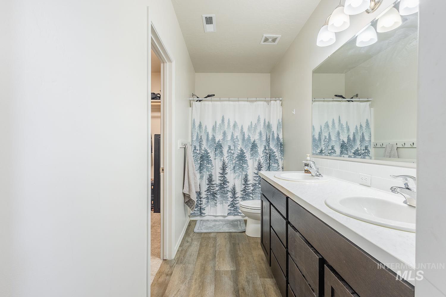 3995 S Quilt Ave, Nampa, Idaho 83687, 3 Bedrooms, 2 Bathrooms, Residential For Sale, Price $385,000, 98975484