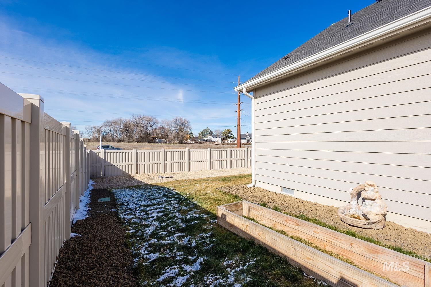 3995 S Quilt Ave, Nampa, Idaho 83687, 3 Bedrooms, 2 Bathrooms, Residential For Sale, Price $385,000, 98975484