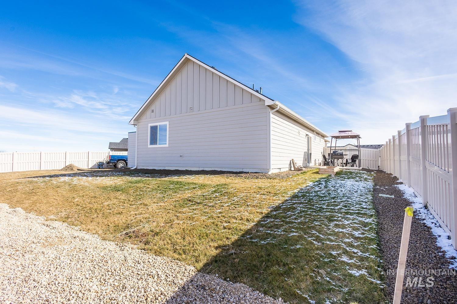 3995 S Quilt Ave, Nampa, Idaho 83687, 3 Bedrooms, 2 Bathrooms, Residential For Sale, Price $385,000, 98975484