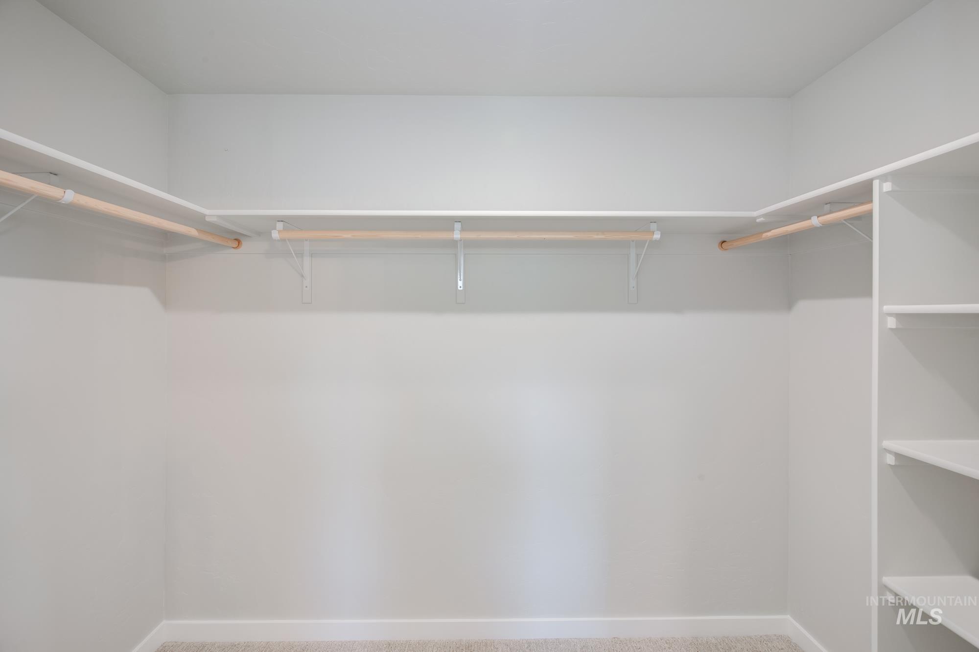 6780 W Redwood Creek Dr, Meridian, Idaho 83646, 3 Bedrooms, 2.5 Bathrooms, Residential For Sale, Price $469,990, 98975485