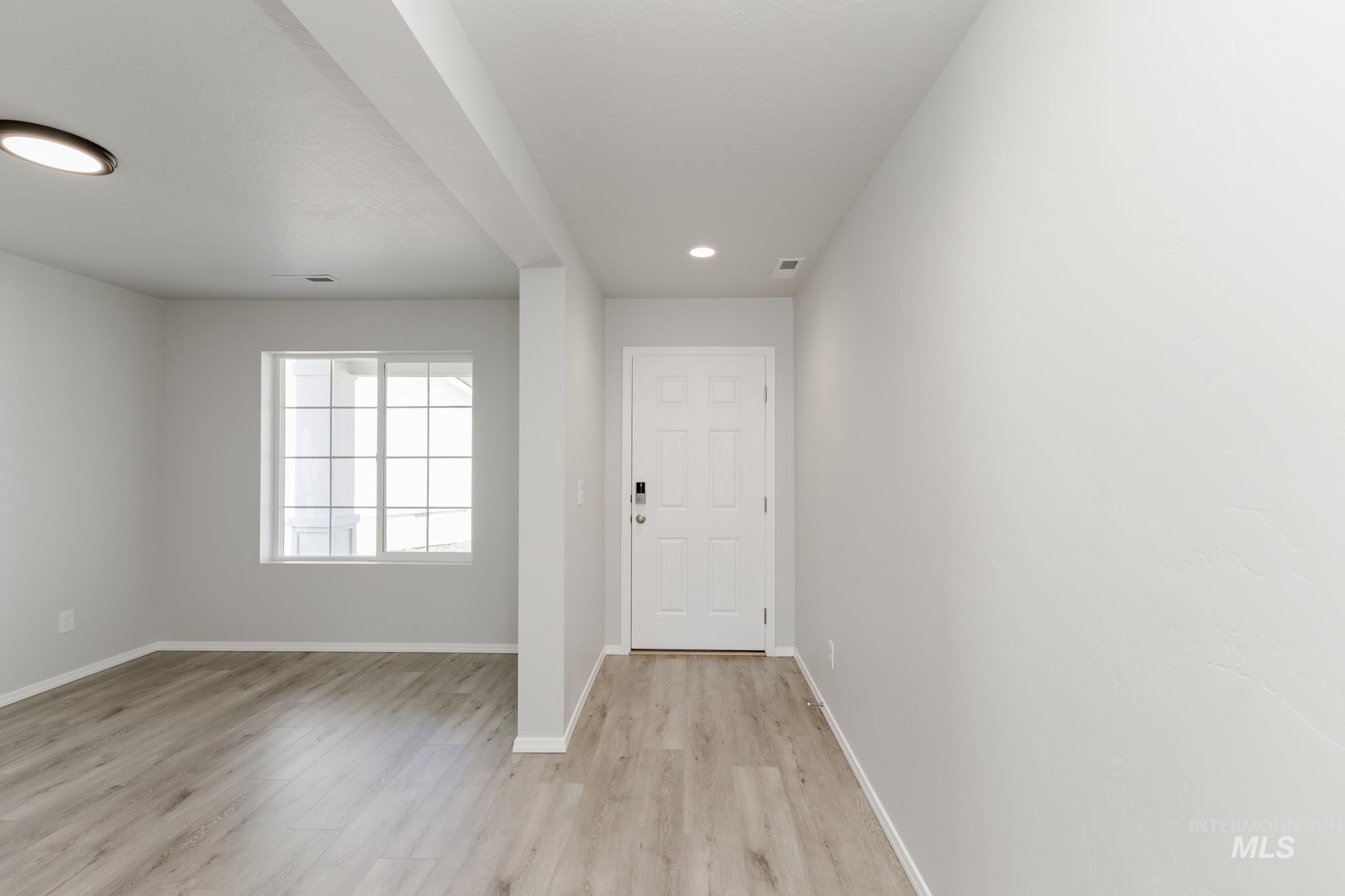 17777 N Hugh Glass Way, Nampa, Idaho 83687, 4 Bedrooms, 2.5 Bathrooms, Residential For Sale, Price $464,990, 98975489