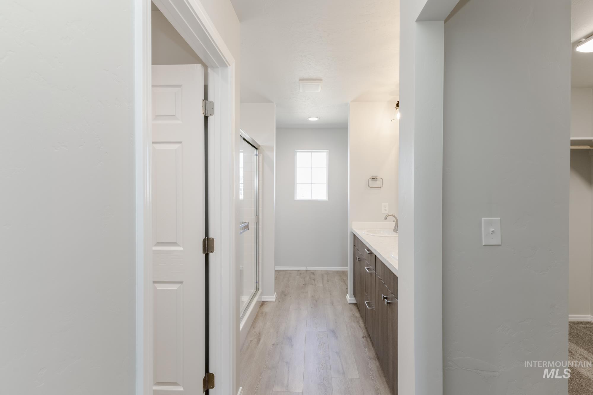 17777 N Hugh Glass Way, Nampa, Idaho 83687, 4 Bedrooms, 2.5 Bathrooms, Residential For Sale, Price $464,990, 98975489