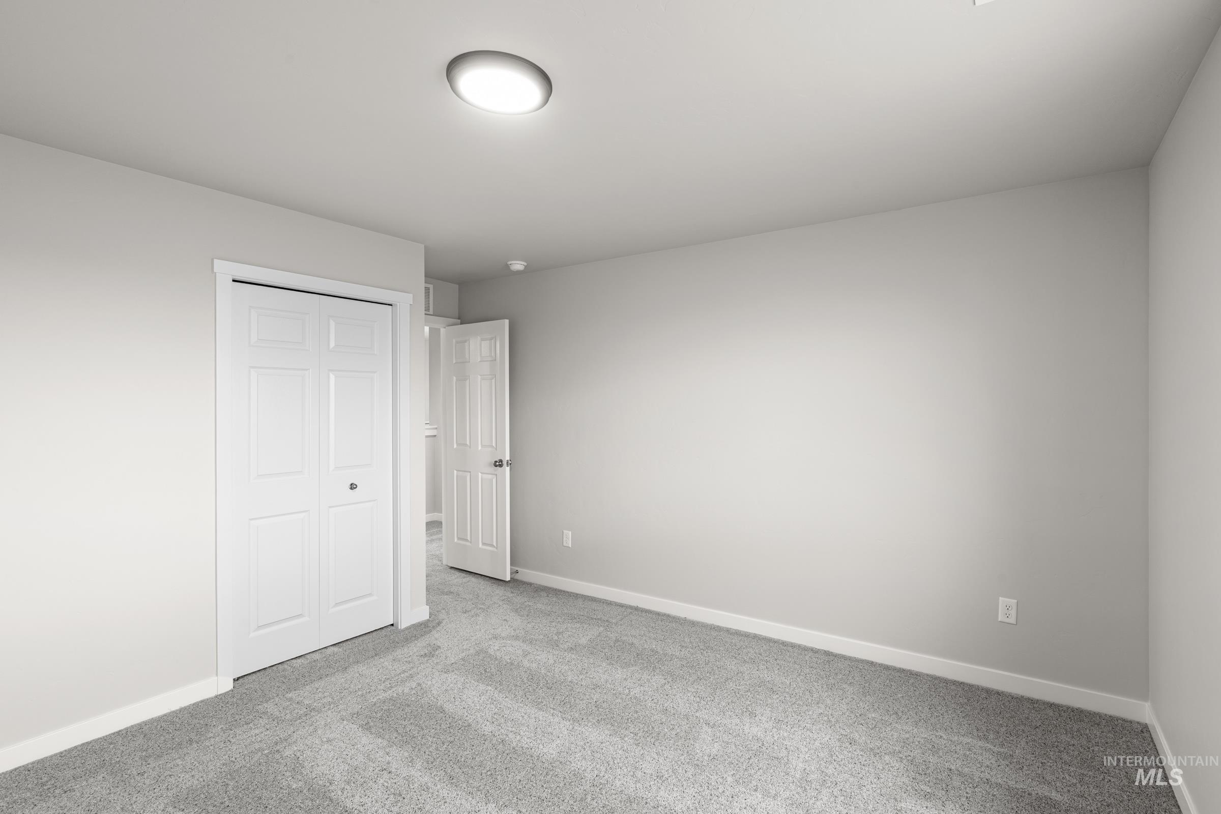 1651 Dyer St, Middleton, Idaho 83644, 5 Bedrooms, 2.5 Bathrooms, Residential For Sale, Price $549,990,MLS 98975490