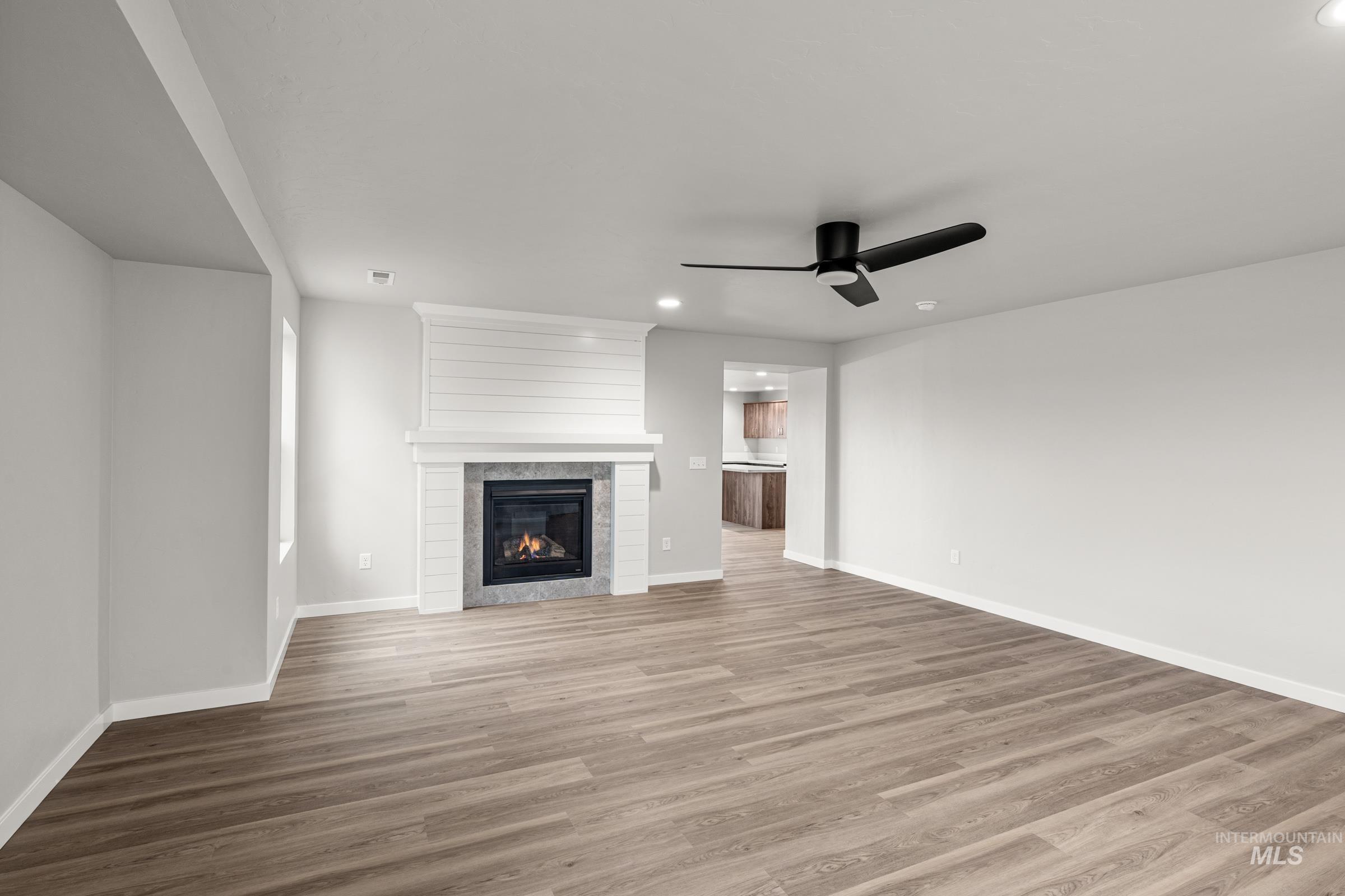 1651 Dyer St, Middleton, Idaho 83644, 5 Bedrooms, 2.5 Bathrooms, Residential For Sale, Price $549,990,MLS 98975490