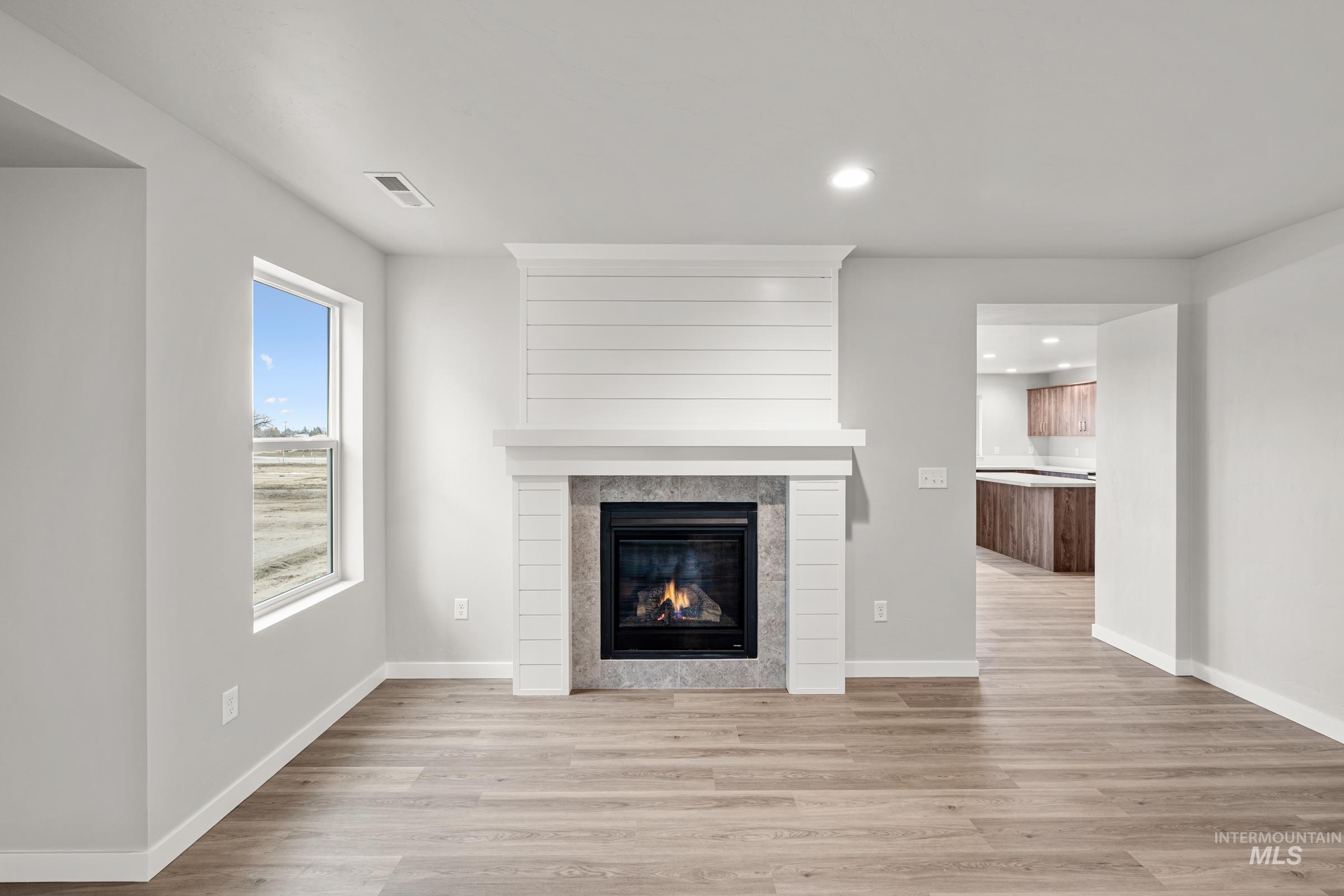 1651 Dyer St, Middleton, Idaho 83644, 5 Bedrooms, 2.5 Bathrooms, Residential For Sale, Price $549,990,MLS 98975490