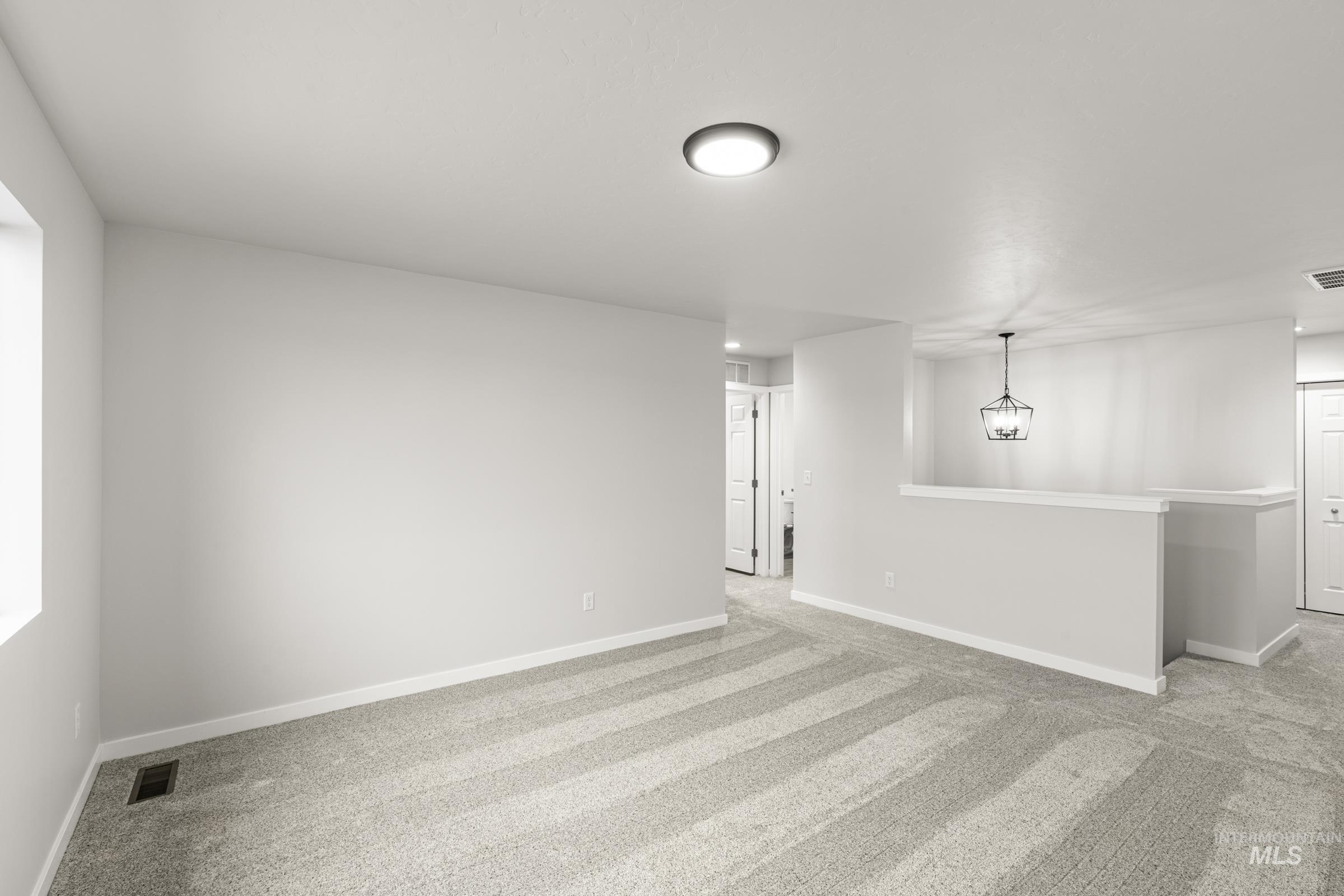 1669 Dyer St, Middleton, Idaho 83644, 5 Bedrooms, 3 Bathrooms, Residential For Sale, Price $539,990,MLS 98975491