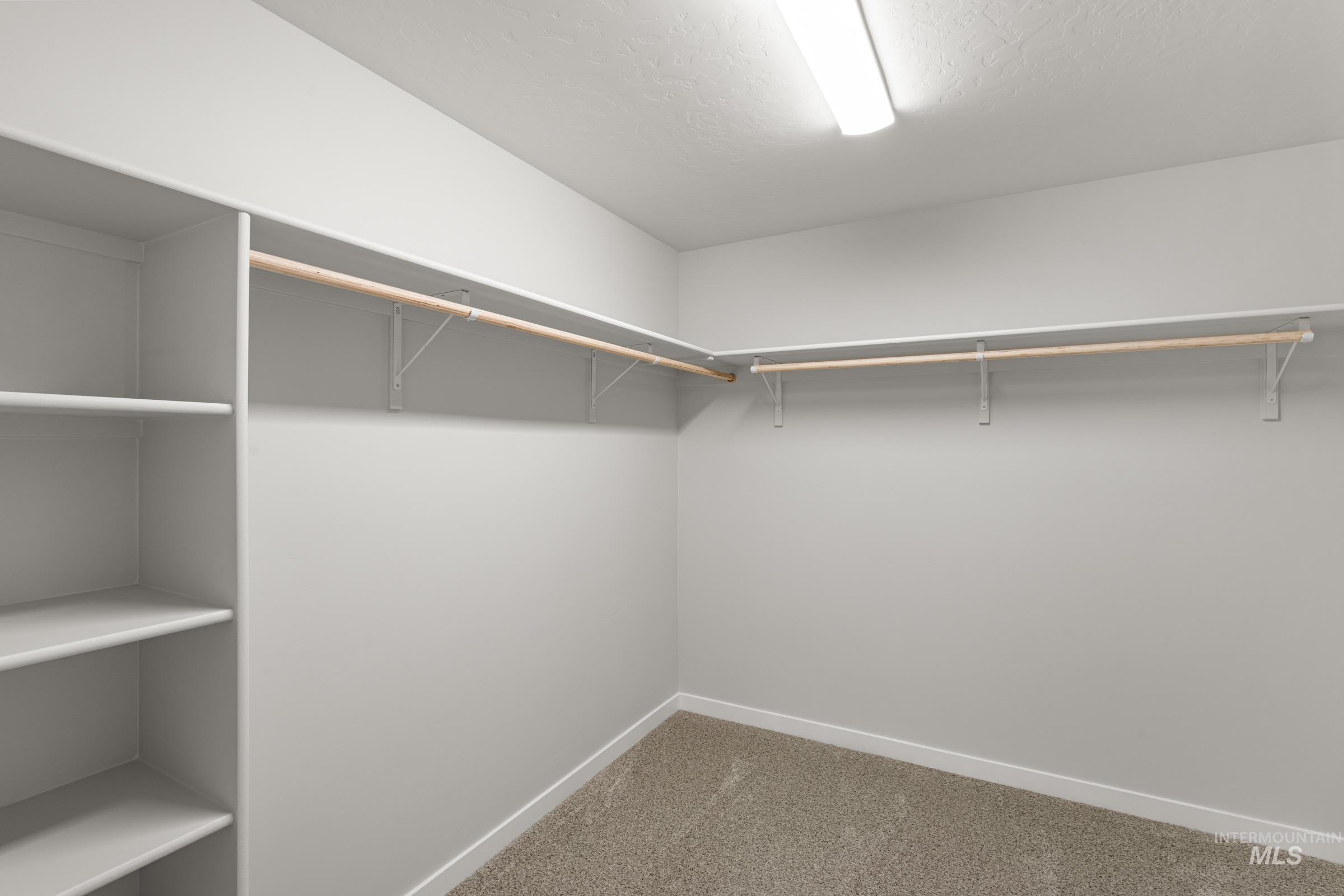 1669 Dyer St, Middleton, Idaho 83644, 5 Bedrooms, 3 Bathrooms, Residential For Sale, Price $539,990,MLS 98975491