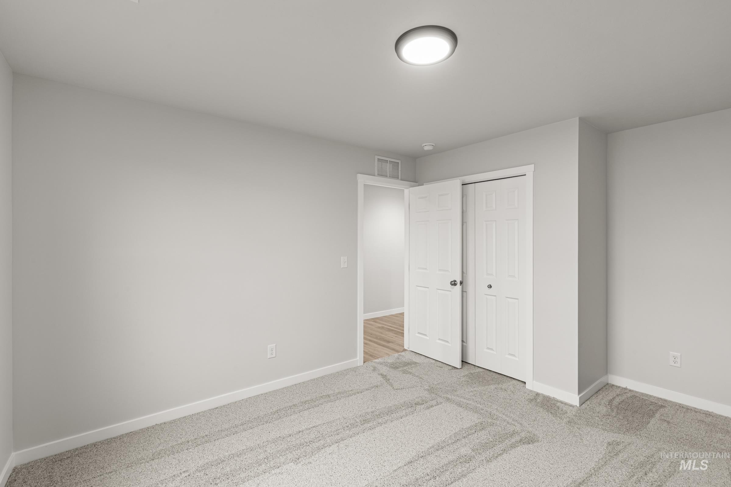 1669 Dyer St, Middleton, Idaho 83644, 5 Bedrooms, 3 Bathrooms, Residential For Sale, Price $539,990,MLS 98975491