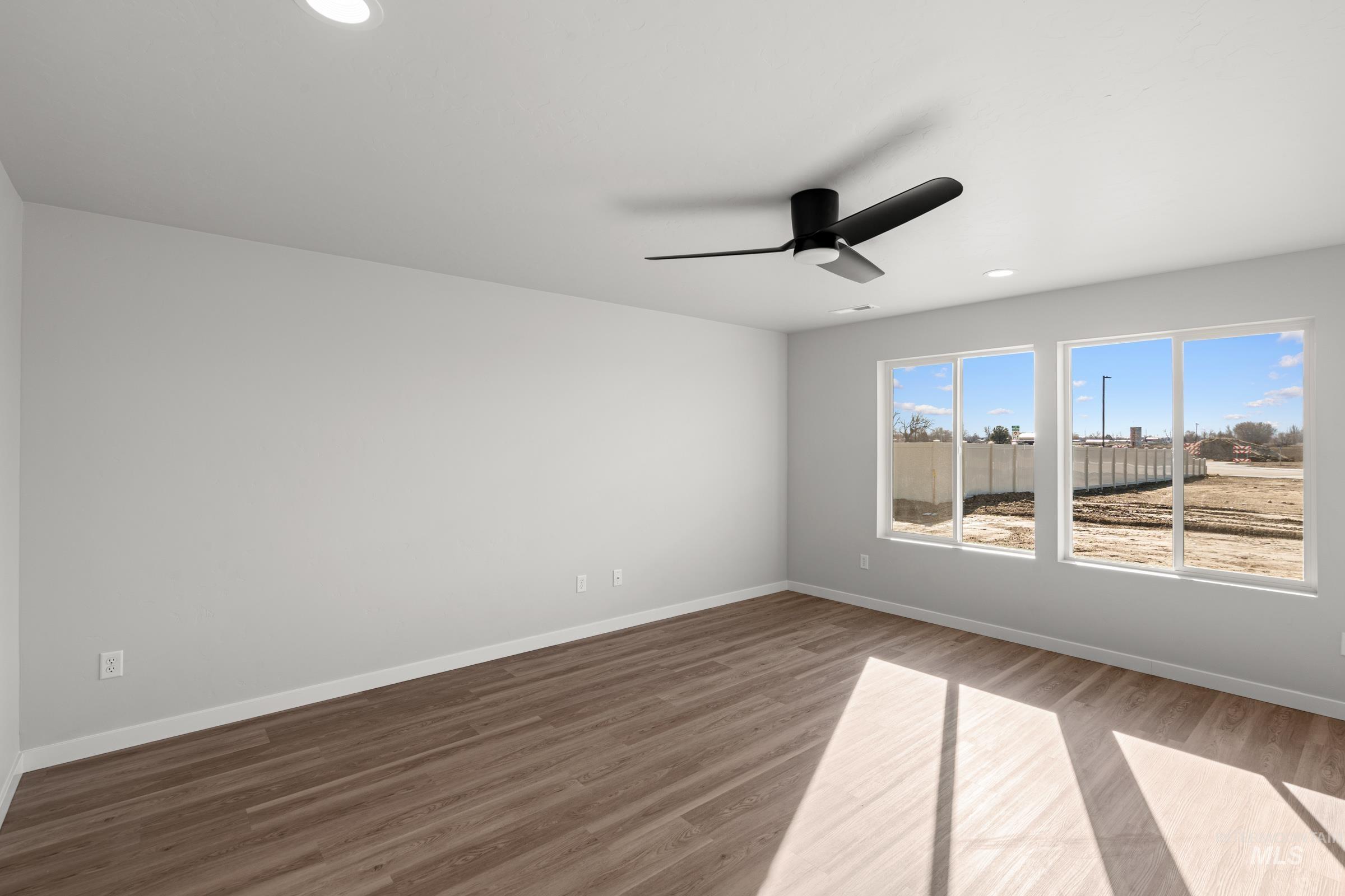 1687 Dyer St, Middleton, Idaho 83644, 4 Bedrooms, 2.5 Bathrooms, Residential For Sale, Price $519,990, 98975492