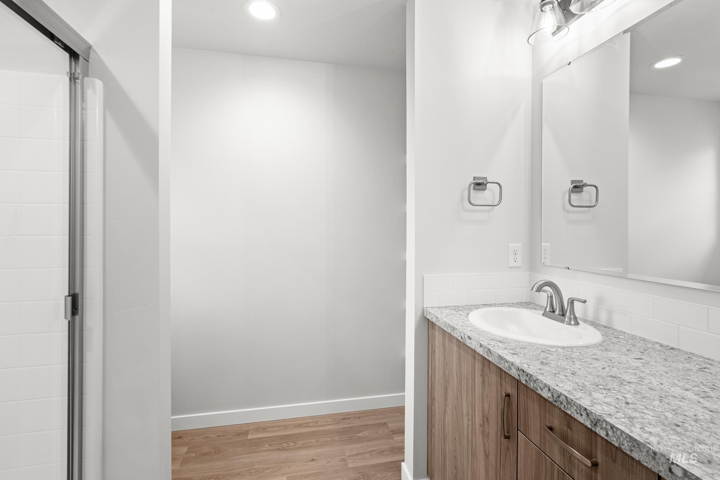 511 Hamlow Ave, Middleton, Idaho 83644, 4 Bedrooms, 2 Bathrooms, Residential For Sale, Price $464,990,MLS 98975494