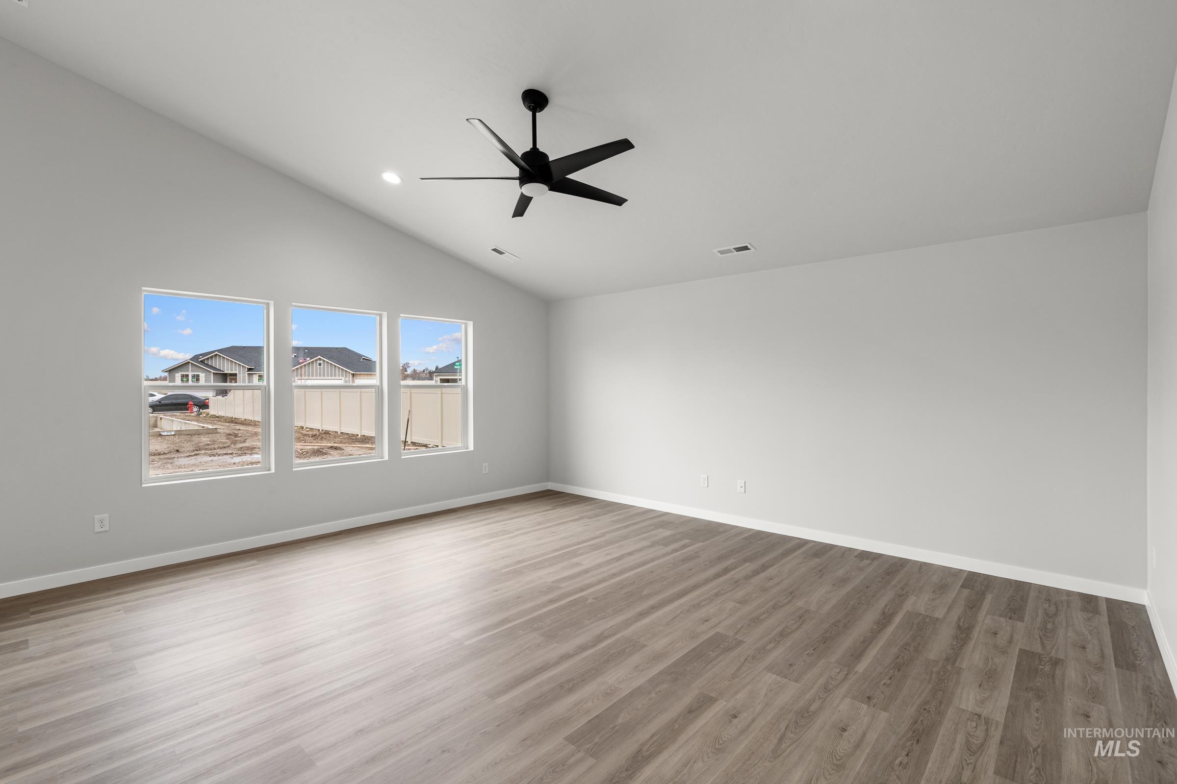 511 Hamlow Ave, Middleton, Idaho 83644, 4 Bedrooms, 2 Bathrooms, Residential For Sale, Price $464,990,MLS 98975494