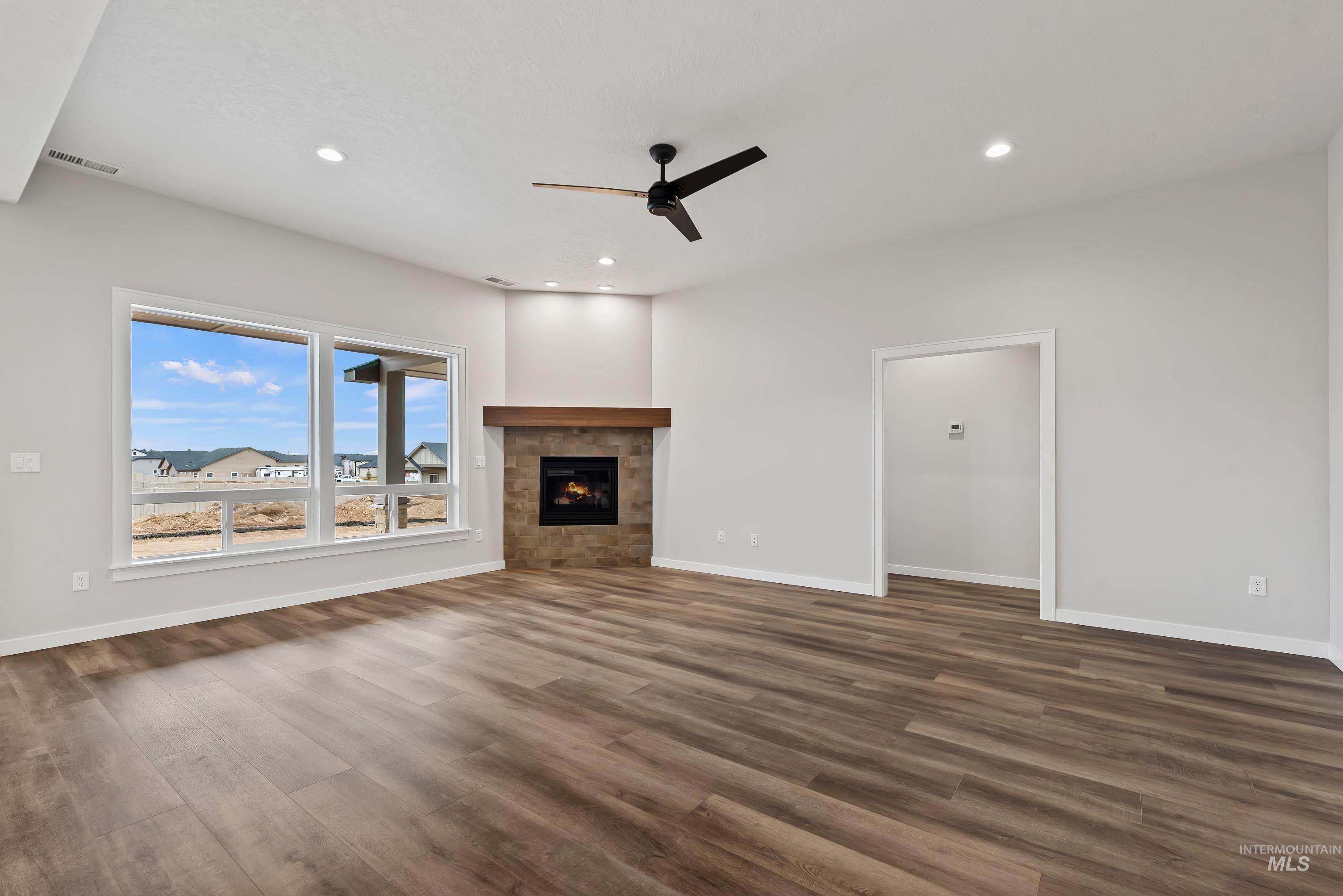 2371 S Hurd Ave., Nampa, Idaho 83686, 3 Bedrooms, 2 Bathrooms, Residential For Sale, Price $602,900,MLS 98975495