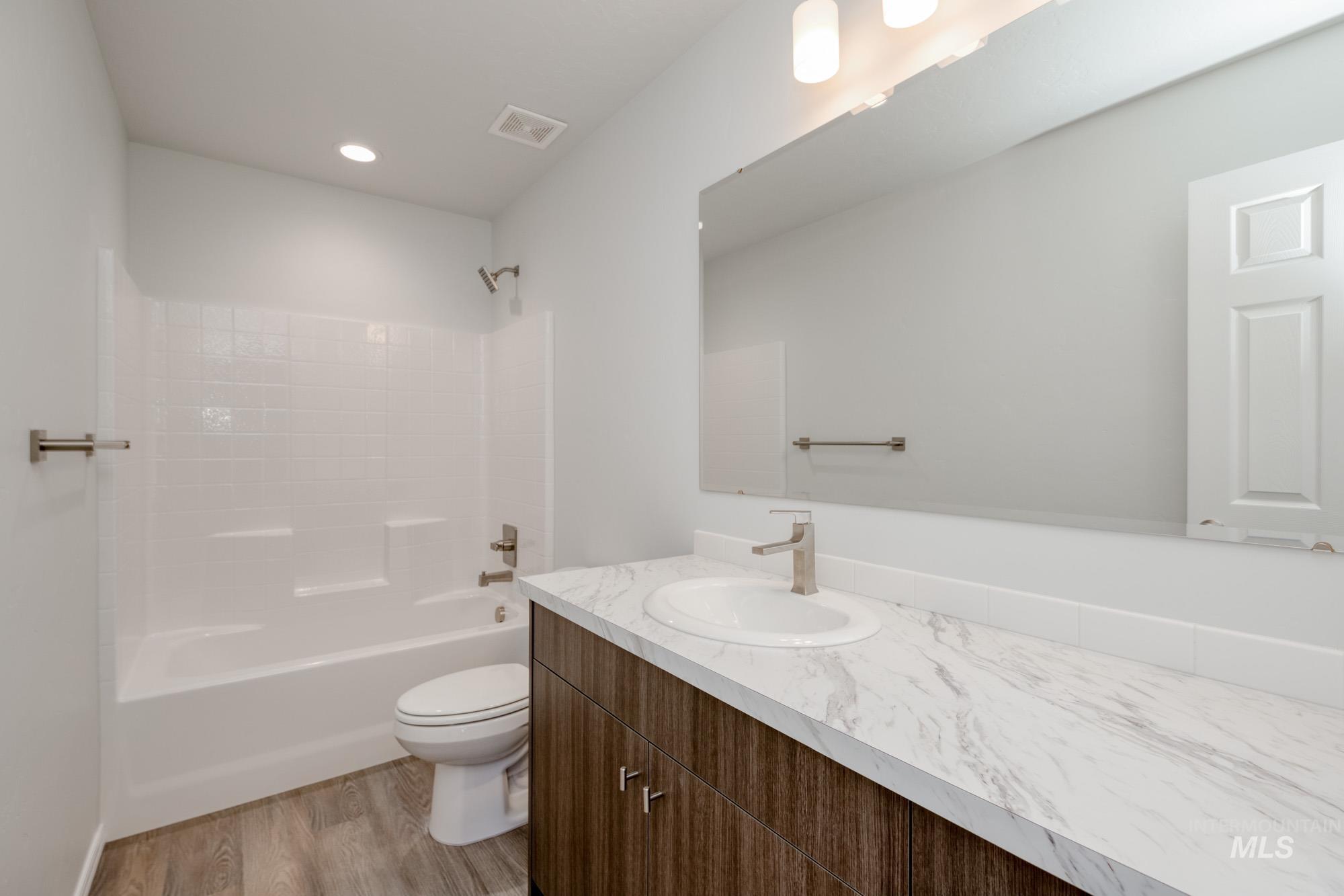 503 Hamlow Ave, Middleton, Idaho 83644, 4 Bedrooms, 2.5 Bathrooms, Residential For Sale, Price $454,990,MLS 98975496