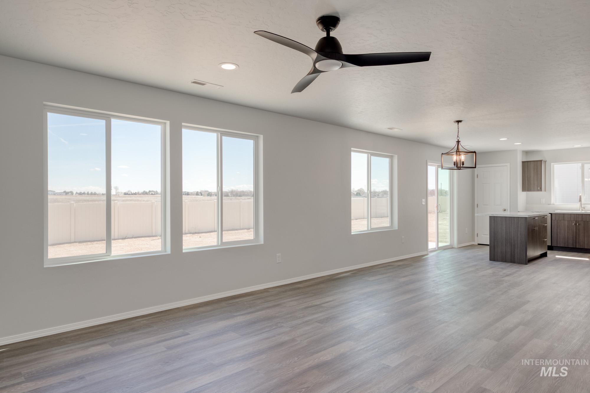 503 Hamlow Ave, Middleton, Idaho 83644, 4 Bedrooms, 2.5 Bathrooms, Residential For Sale, Price $454,990,MLS 98975496