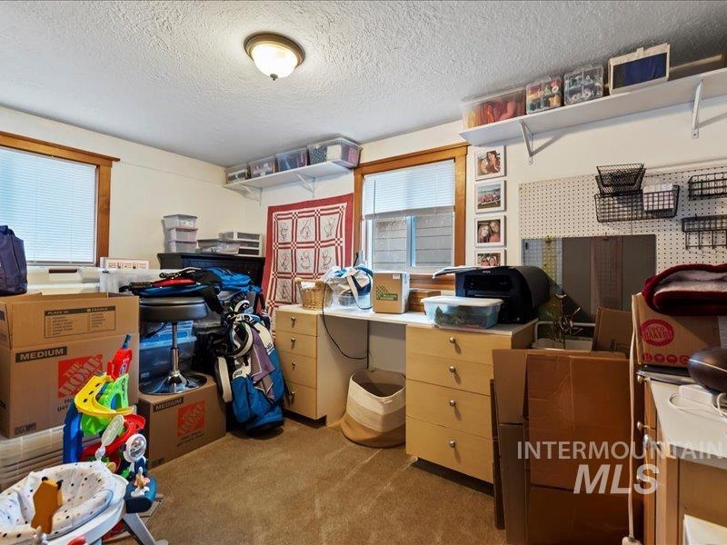 8931 Brynwood Drive, Boise, Idaho 83704, 3 Bedrooms, 2 Bathrooms, Residential For Sale, Price $439,900, 98975497