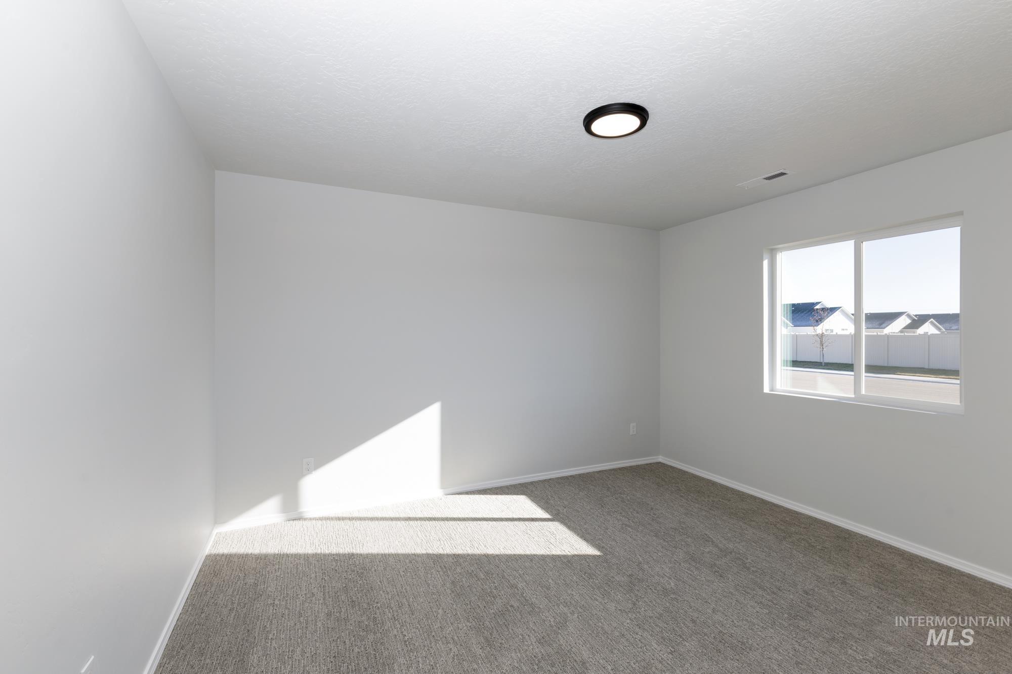 1449 Covington St, Middleton, Idaho 83644, 4 Bedrooms, 2 Bathrooms, Residential For Sale, Price $454,990, 98975501